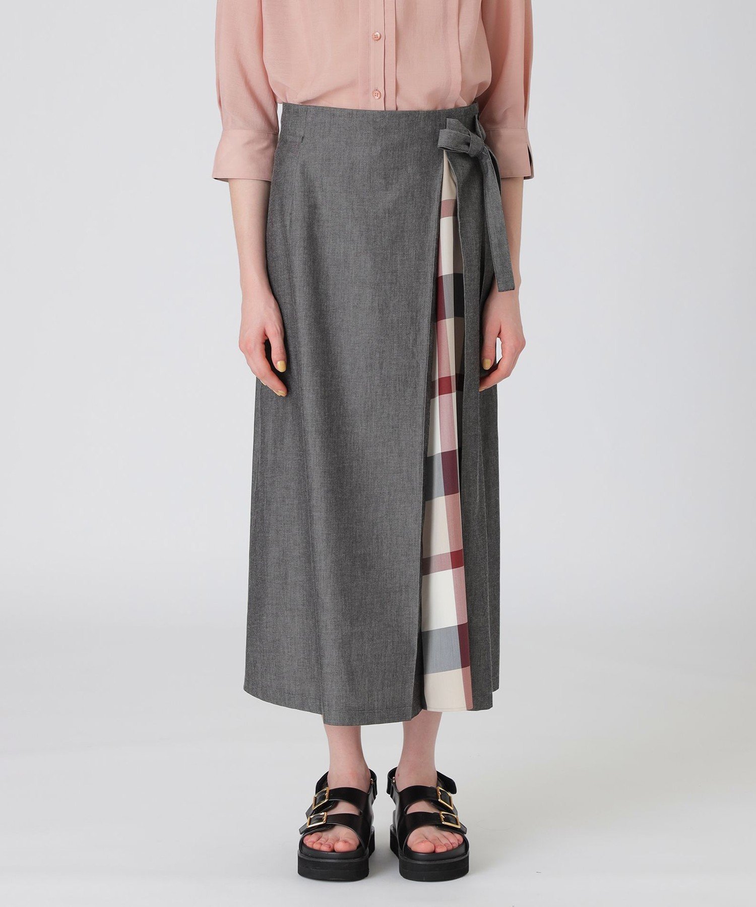 【SALE／40%OFF】BLUE LABEL CRESTBRIDGE コットンライトデニムスカート ブルーレーベル / ブラックレーベル・クレストブリッジ スカート ミニスカート ブラック ネイビー【送料無料】のサムネイル