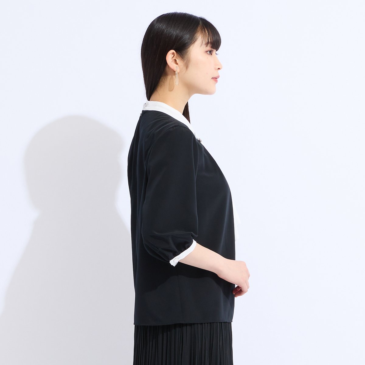 Liliane Burty ウォッシャブルボウタイ バイカラーブラウス リリアンビューティ トップス シャツ・ブラウス ブラック