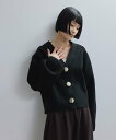 ADAM ET ROPE' FEMME 【WEB限定】・【サステナブル】セレクトネックウェーブボタンカーディガン アダムエロペ トップス カーディガン グレー ホワイト ブラック【送料無料】