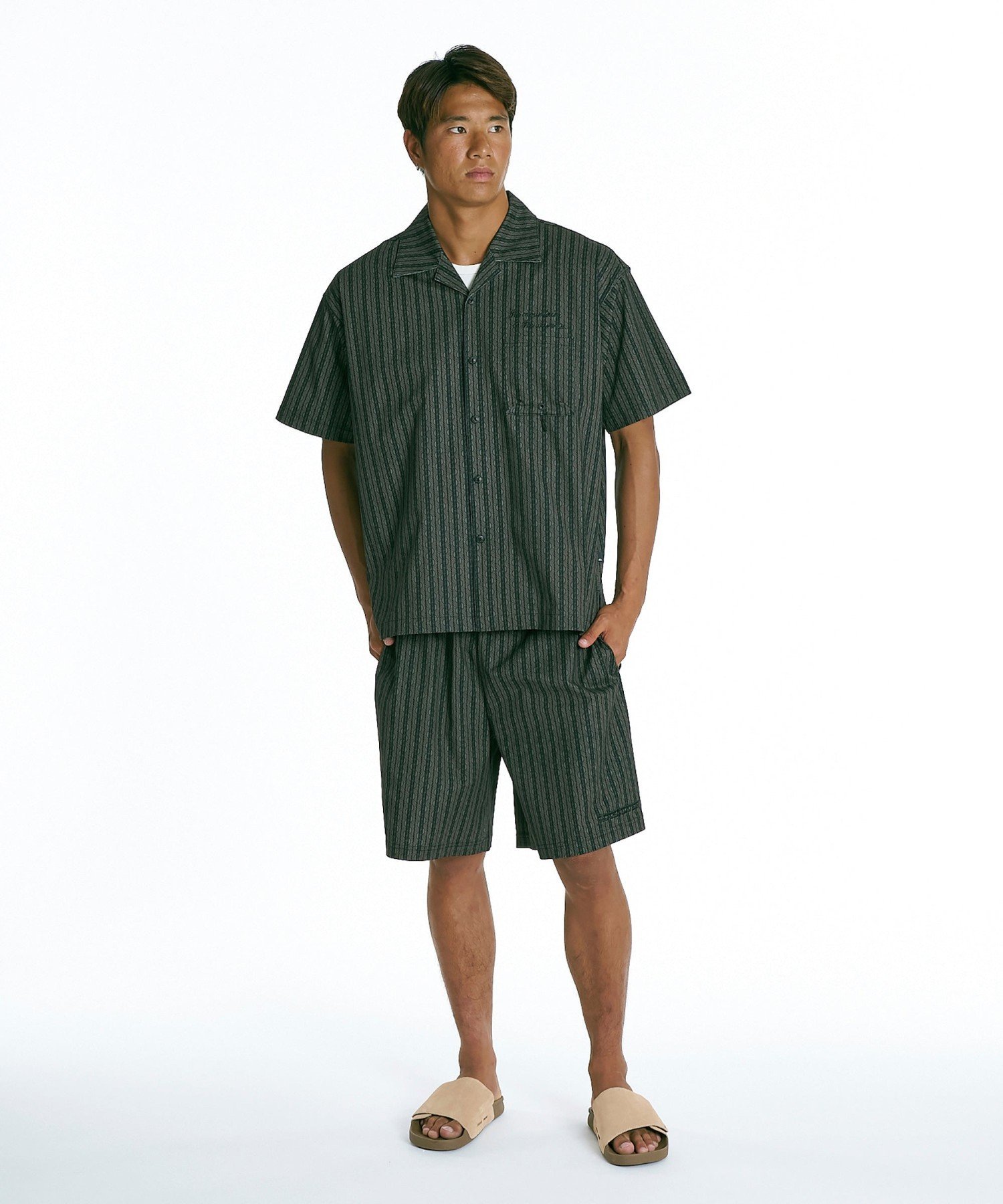 QUIKSILVER SIGN BAGGY SHORTS 【2026年夏モデル】 クイックシルバー パンツ その他のパンツ ブラウン