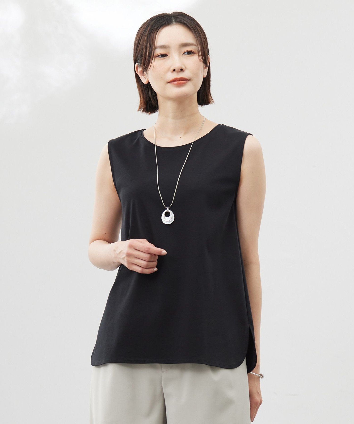 J.PRESS 【洗える】スムースジャージー ノースリーブ カットソー ジェイプレス トップス カットソー・Tシャツ ホワイト ブラック