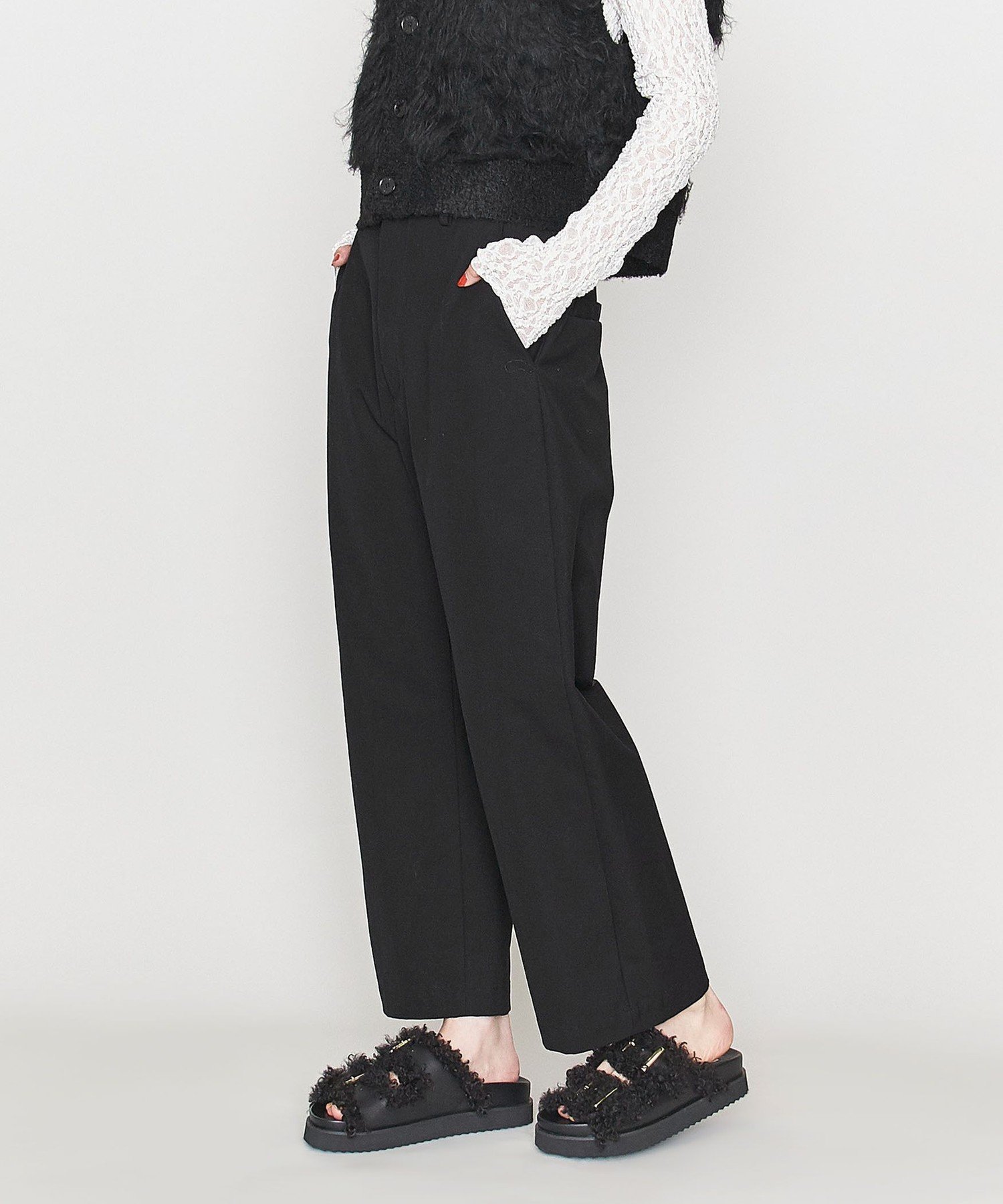 【SALE／80%OFF】ASTRAET ＜ASTRAET＞コットン クロップド ワイドパンツ ユナイテッドアローズ アウトレット パンツ チノパンツ ベージュ ブラック【送料無料】
