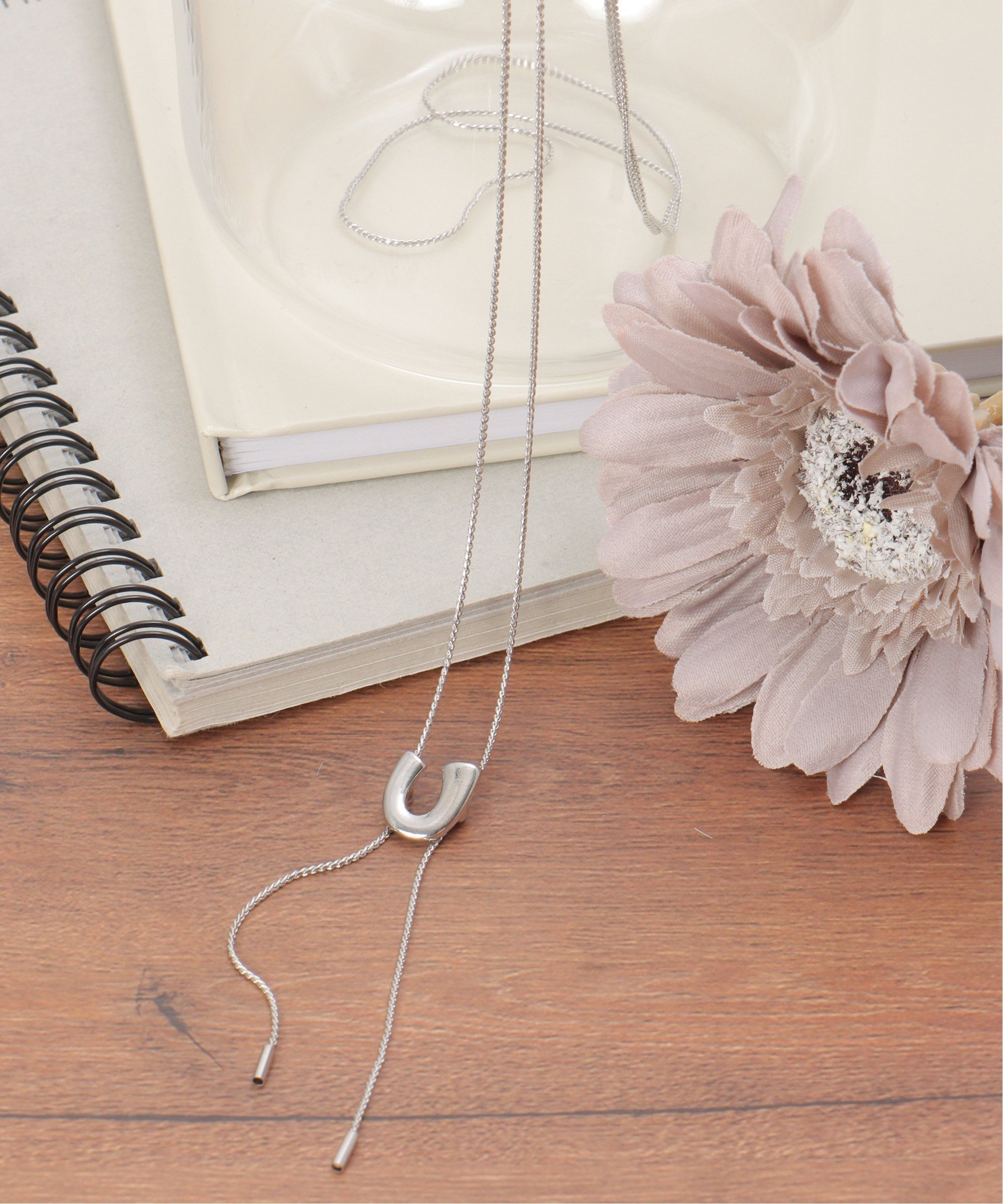 ikka Uループタイネックレス イッカ アクセサリー・腕時計 その他のアクセサリー・腕時計 シルバー ゴールド