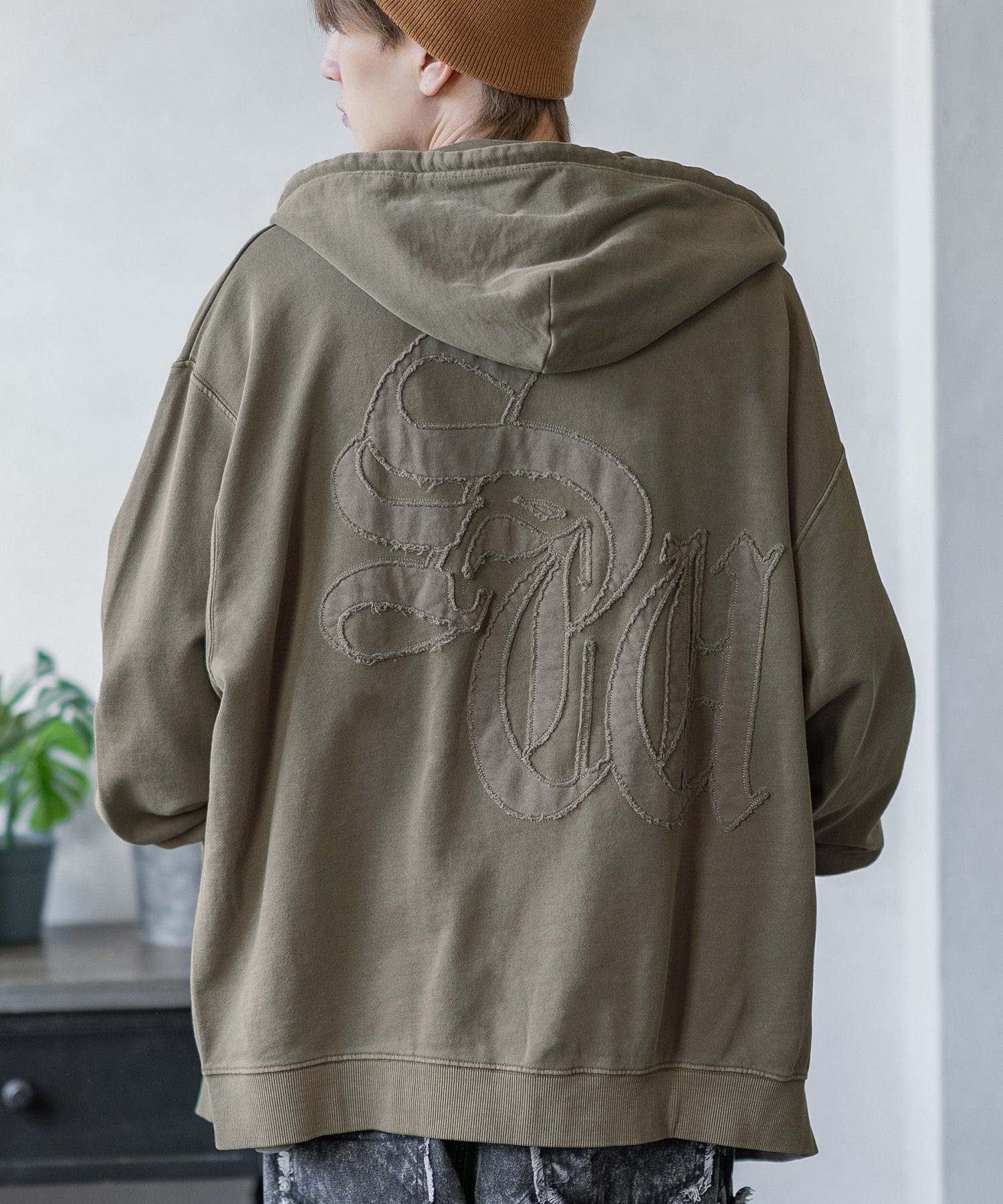 【SALE／54%OFF】SIDEWAY STANCE SIDEWAY STANCE サイドウェイスタンス ピグメント 刺しゅう ジップパーカー インプローブス トップス パーカー・フーディー ブラック ブラウン【送料無料】