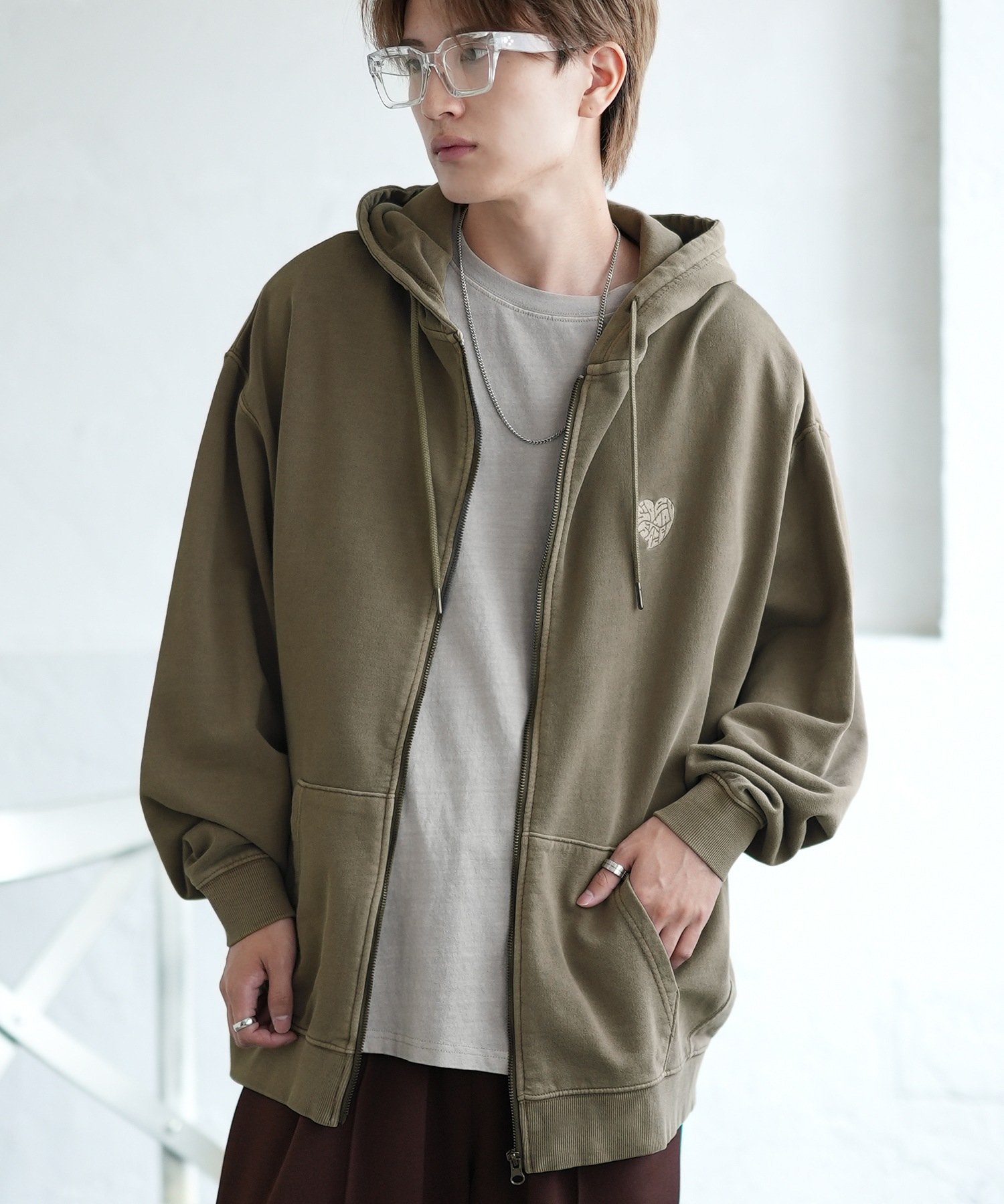 【SALE／54%OFF】SIDEWAY STANCE SIDEWAY STANCE サイドウェイスタンス ピグメント ハート スウェット ジップパーカー インプローブス トップス パーカー・フーディー ブラック ブラウン【送料無料】