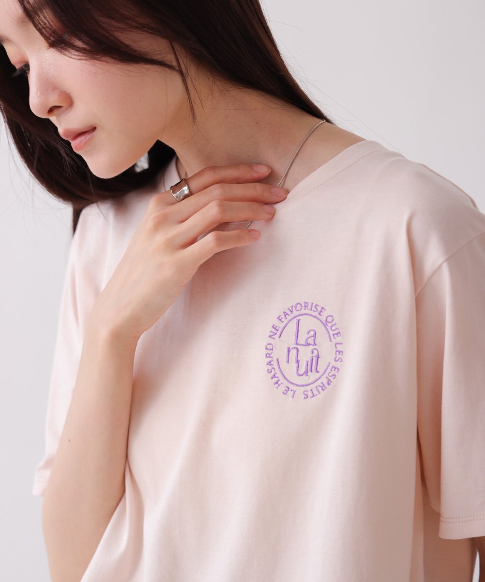 バックロゴ刺繍Tシャツ バブ / ブージュルード トップス カットソー・Tシャツ ブラック ピンク イエロー ホワイト