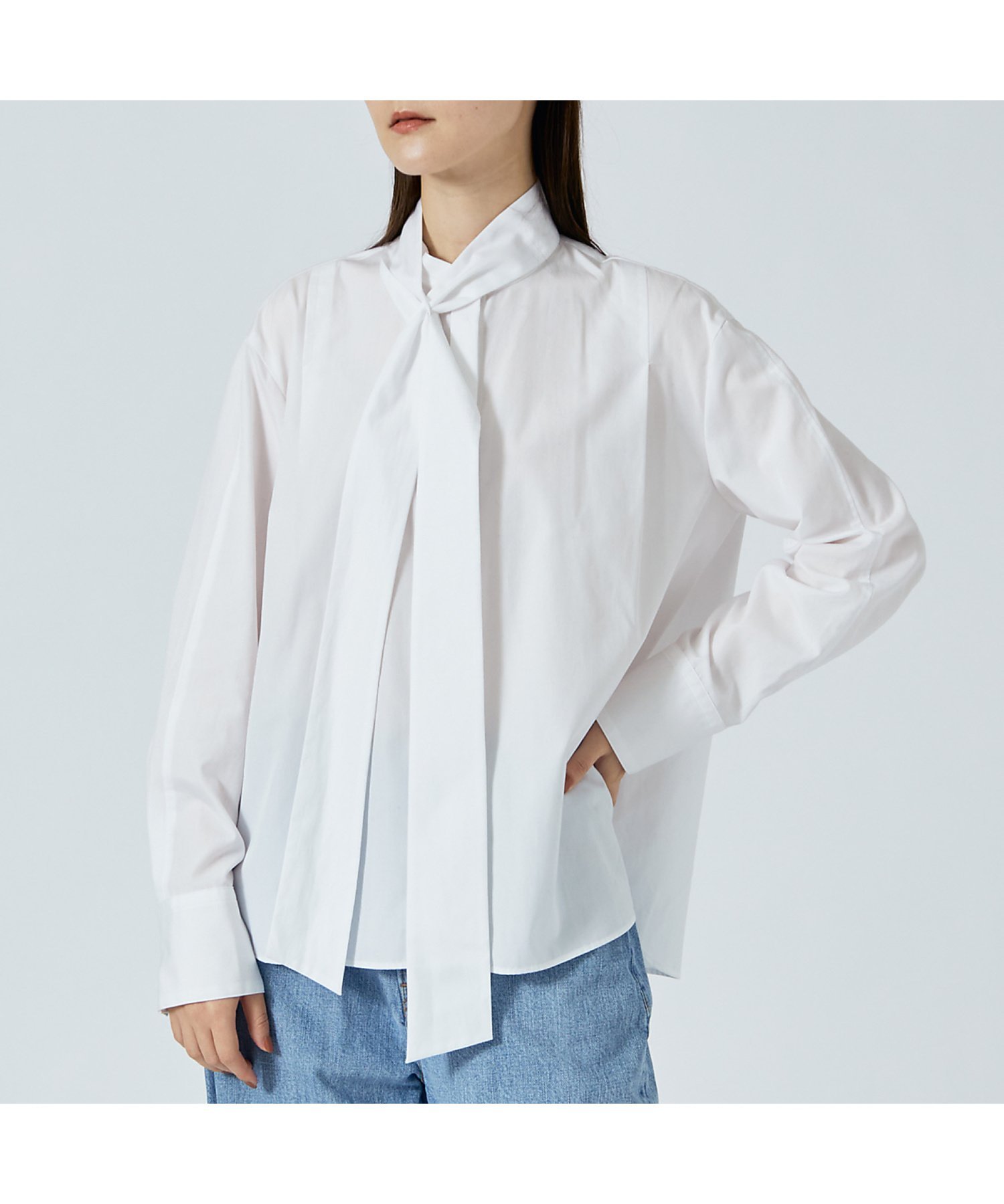 qualite ファインブロードボウタイシャツ【予約】 カリテ トップス シャツ・ブラウス ホワイト ブルー【送料無料】のサムネイル