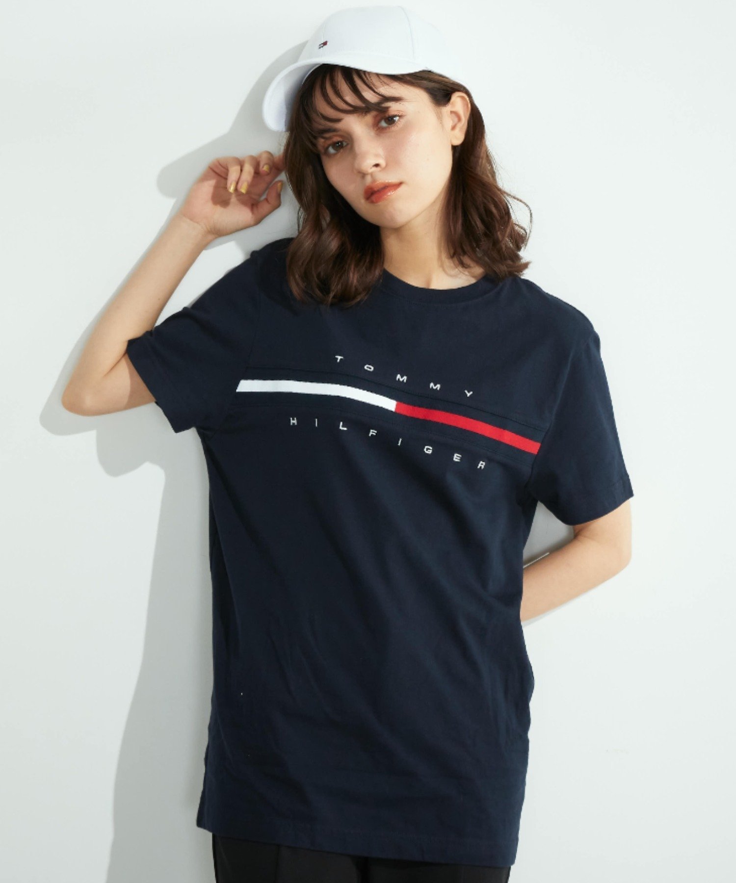 TOMMY HILFIGER トミーヒルフィガーロゴTシャツ / TINO TEE トミーヒルフィガー トップス カットソー・Tシャツ ブルー ネイビー ホワイト