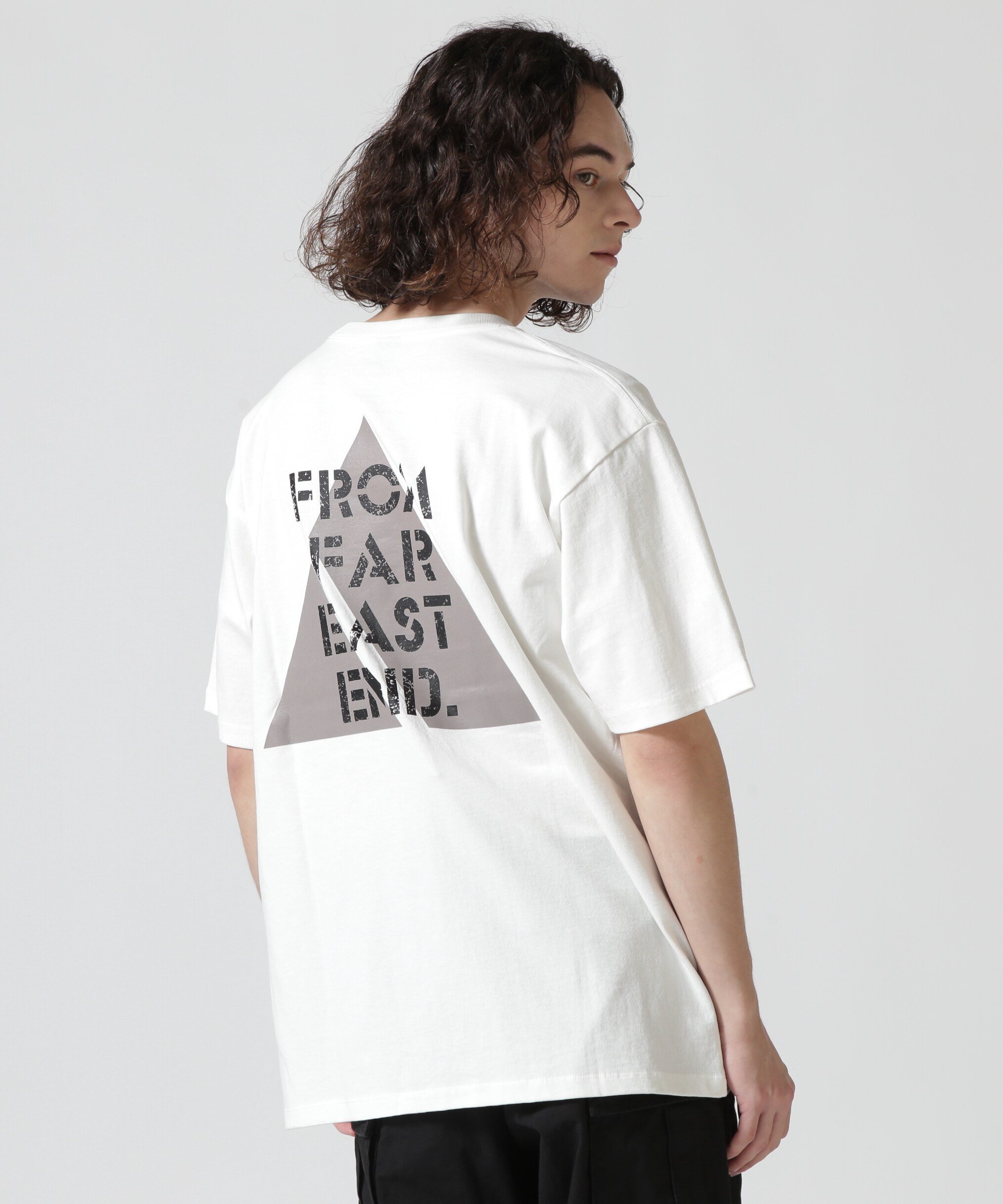 AVIREX 《WEB&DEPOT限定》クルーネック Tシャツ プレイ フォー ピース/CREW NECK T-SHIRT PRAY FOR PEACE アヴィレックス トップス カットソー・Tシャツ ホワイト ブラック