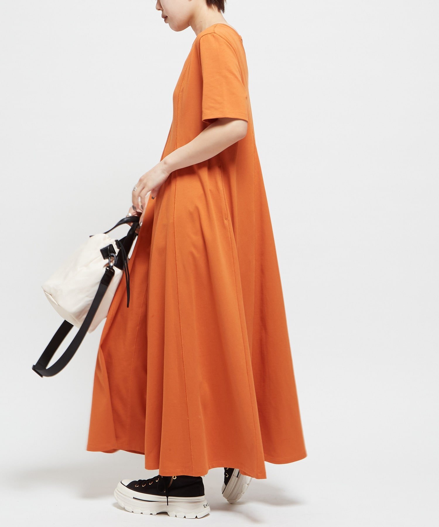【SALE／50%OFF】CONVERSE TOKYO WOMEN BACK OPEN FLARE DRESS コンバーストウキョウ ワンピース・ドレス ワンピース ブラウン オレンジ ブラック【送料無料】