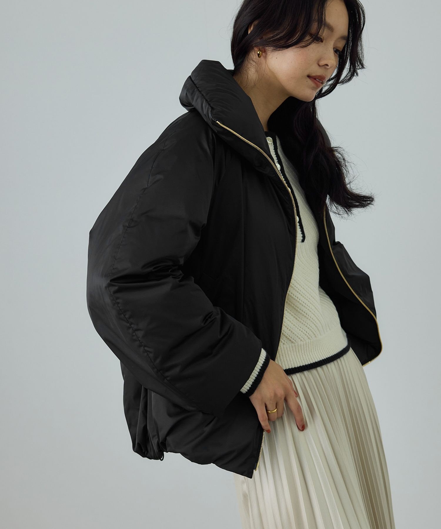 ROPE' ハイネックジップショート丈ダウンコート/イージーケア・撥水 ロペ ジャケット・アウター ダウンジャケット・ダウンベスト ネイビー ブラック【送料無料】のサムネイル