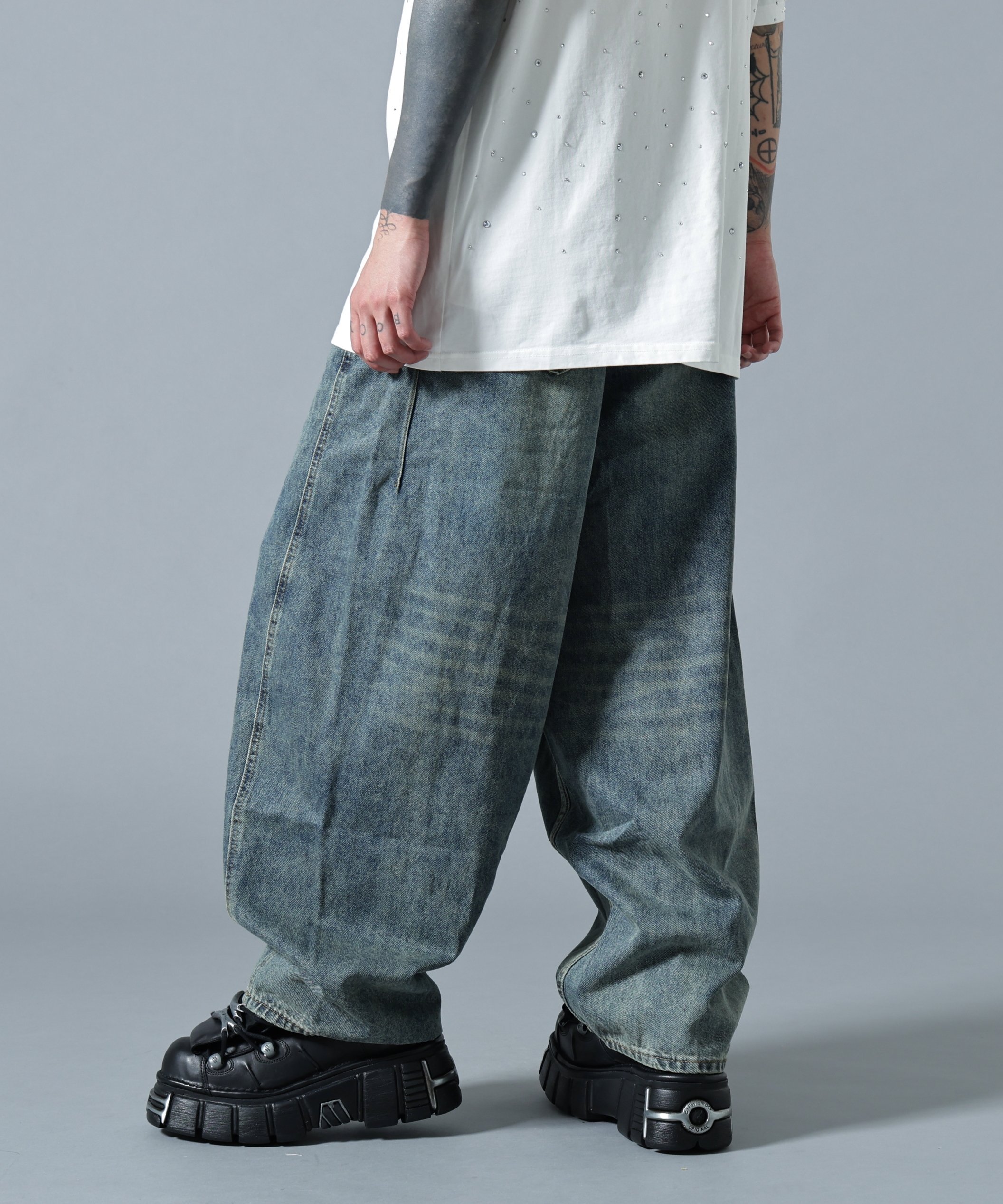 LHP MAVYTH/メヴィス/3D CURVED BAGGY DENIM PANTS エルエイチピー パンツ ジーンズ・デニムパンツ ブルー