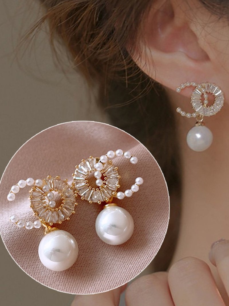 【SALE／55%OFF】Coo+i クロスモチーフジルコン&大粒パールピアス スレンダー アクセサリー・腕時計 ピアス ゴールドのサムネイル