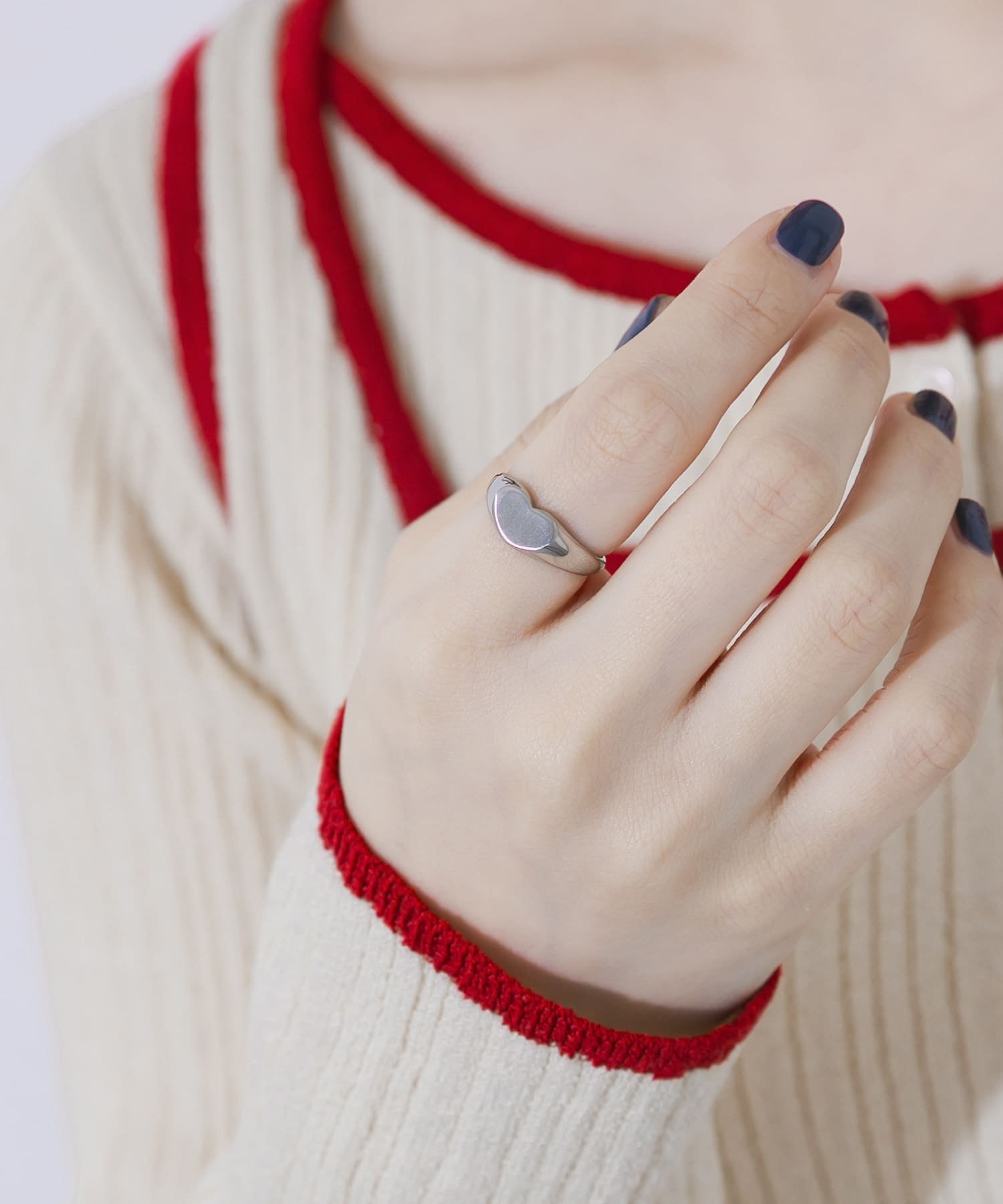 SMELLY Stainless Steel Heart Signet Ring - Smelly Accessories, Watches, Rings, Silver
