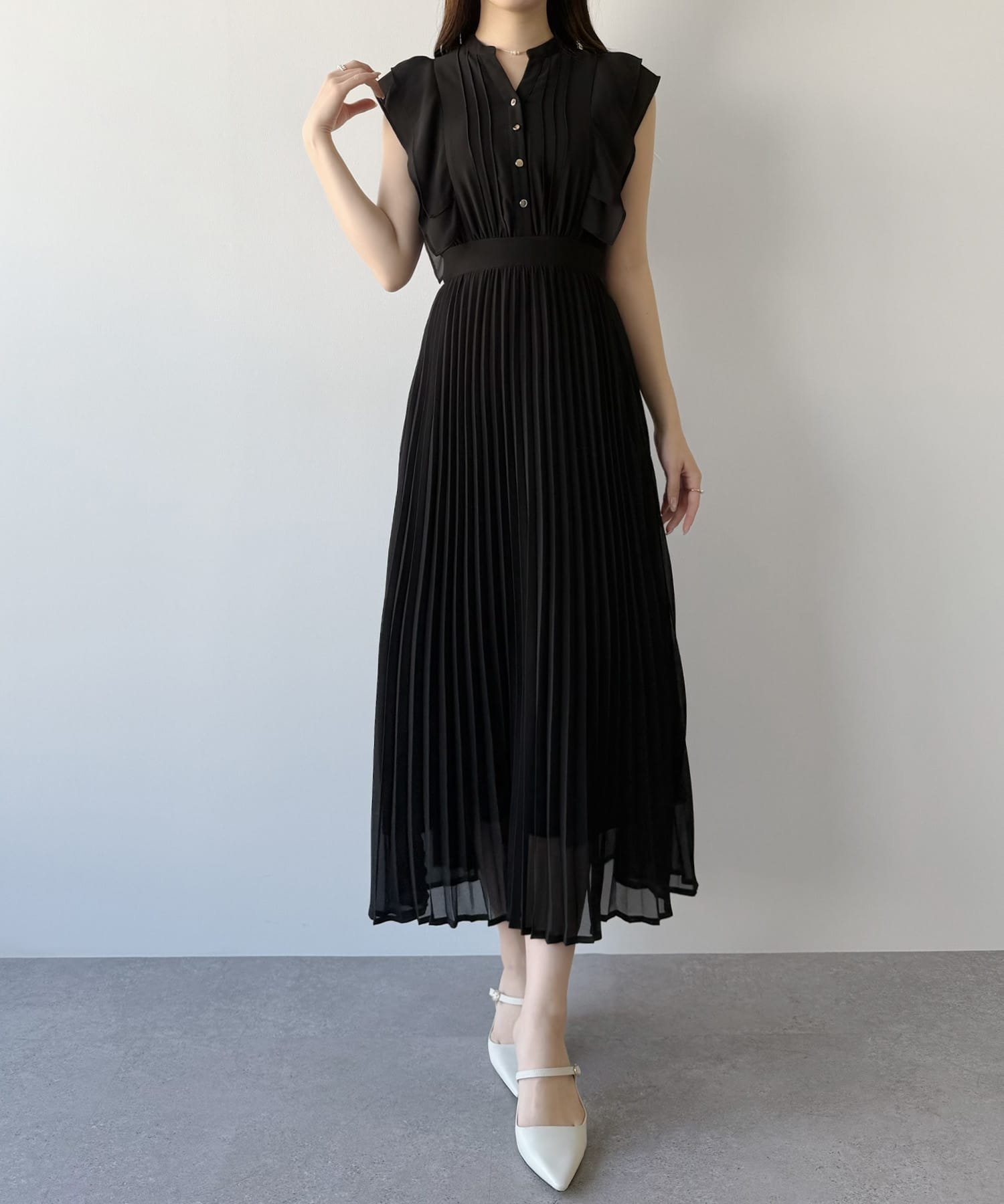 【SALE／18%OFF】JUNOAH mipiarl ラッフルピンタックプリーツワンピース ジュノア ワンピース・ドレス ワンピース ピンク グレー ブラック ホワイト【送料無料】（楽天・Rakuten Fashion）
