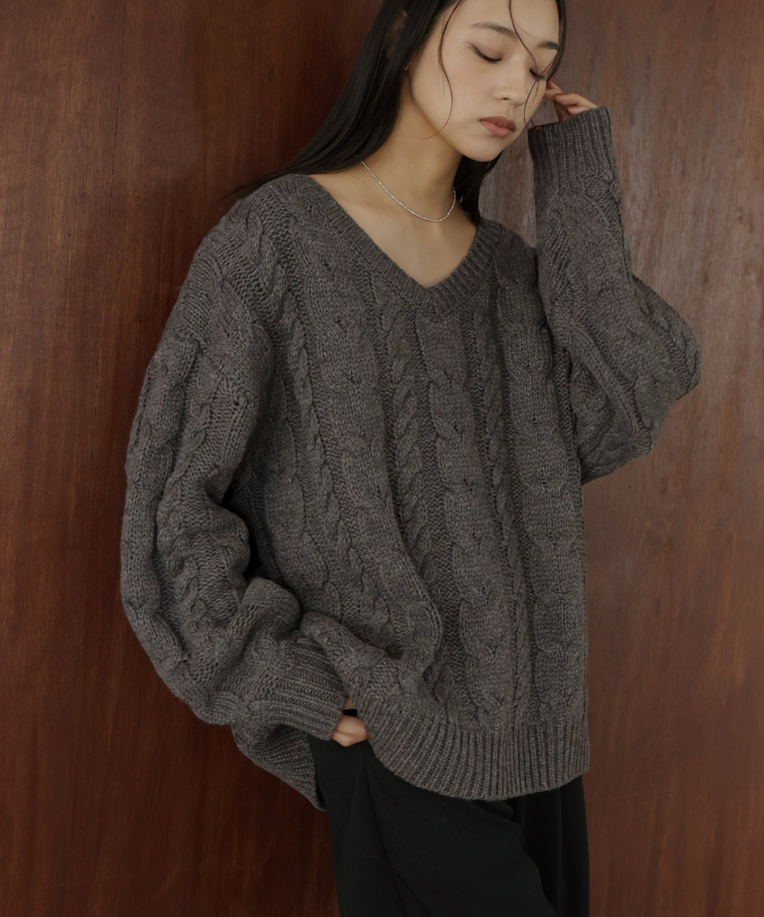 楽天市場】ベージュ Vネック（レディースファッション）の通販