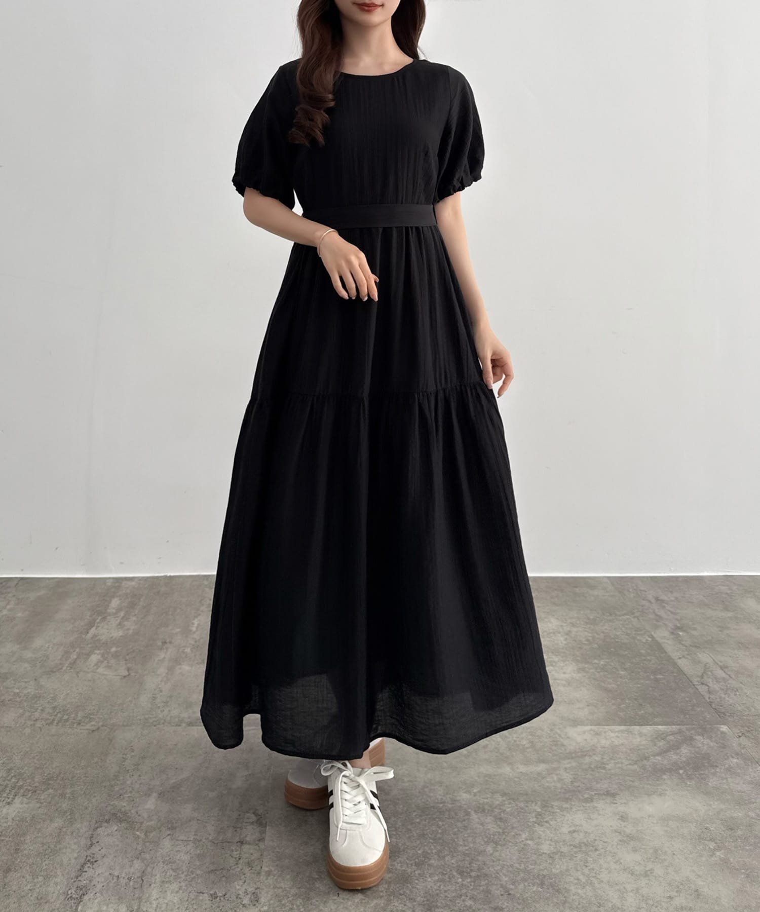 【SALE／20%OFF】JUNOAH CENEA パフスリーブティアードワンピース ジュノア ワンピース・ドレス ワンピース ホワイト ブラック ブラウン【送料無料】