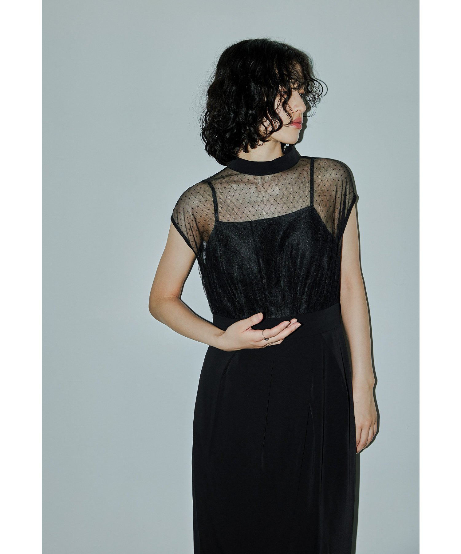 【SALE／50%OFF】niana ドットレースコクーンドレス 結婚式 成人式 二次会 同窓会 ...