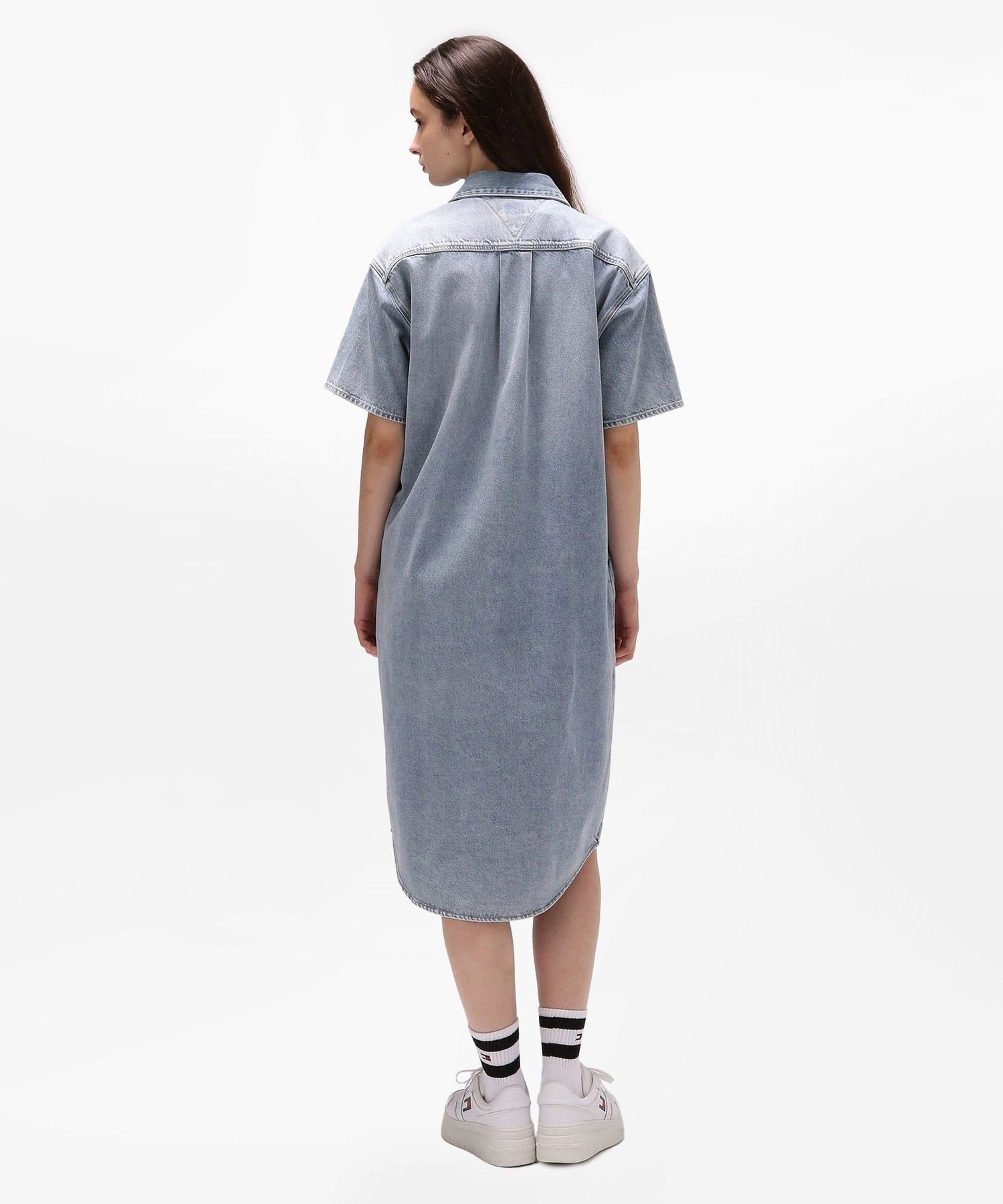 【SALE／20%OFF】TOMMY JEANS デニムショートスリーブシャツワンピース トミーヒルフィガー ワンピース・ドレス その他のワンピース・ドレス ブルー【送料無料】