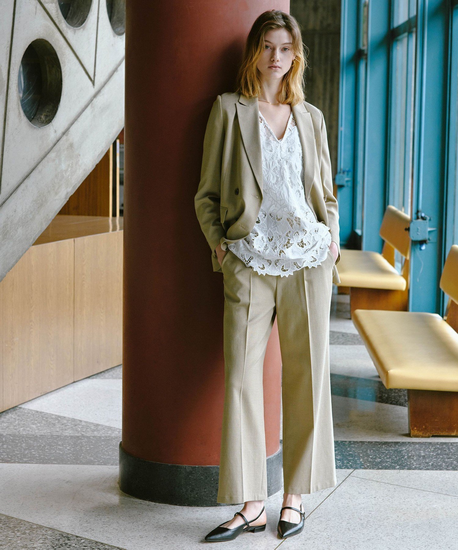 【SALE／25%OFF】UNITED ARROWS green label relaxing ラミーブレンド ワイド パンツ ユナイテッドアローズ グリーンレーベルリラクシング パンツ その他のパンツ ネイビー ベージュ【送料無料】