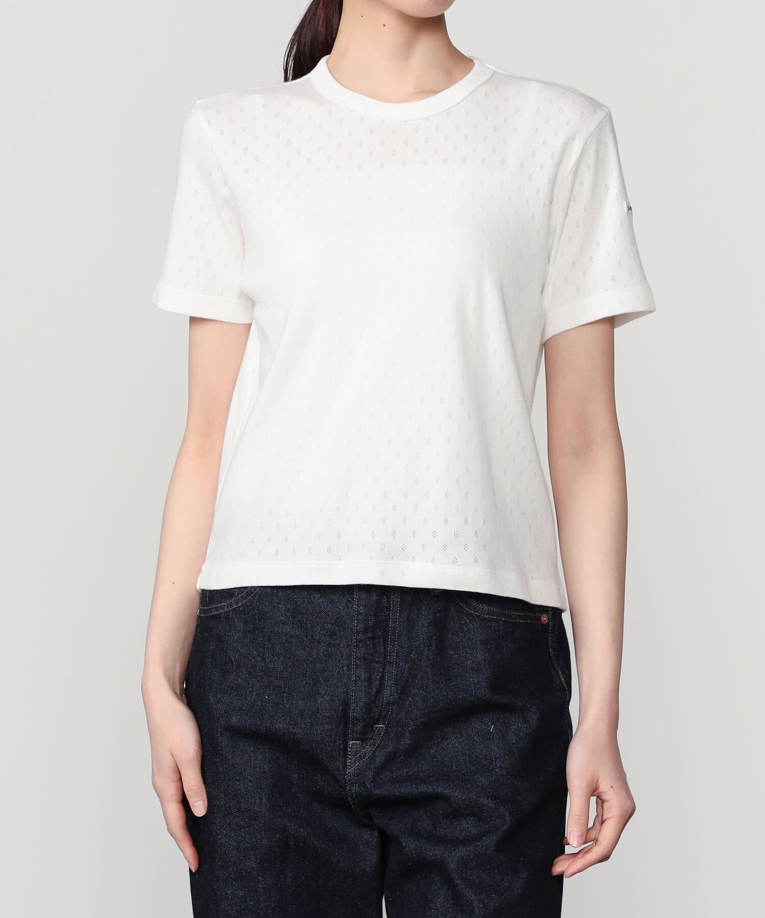 Bshop ORCIVAL ｜ パターンメッシュ クルーネックTシャツ WOMEN ビショップ トップス カットソー・Tシャツ ブラック ホワイト レッド