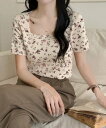 【SALE/53%OFF】emi+ 小花柄スクエアネック半袖トップス エミプラス トップス ニット パープル ホワイト ブルー ブラック ベージュ イエロー