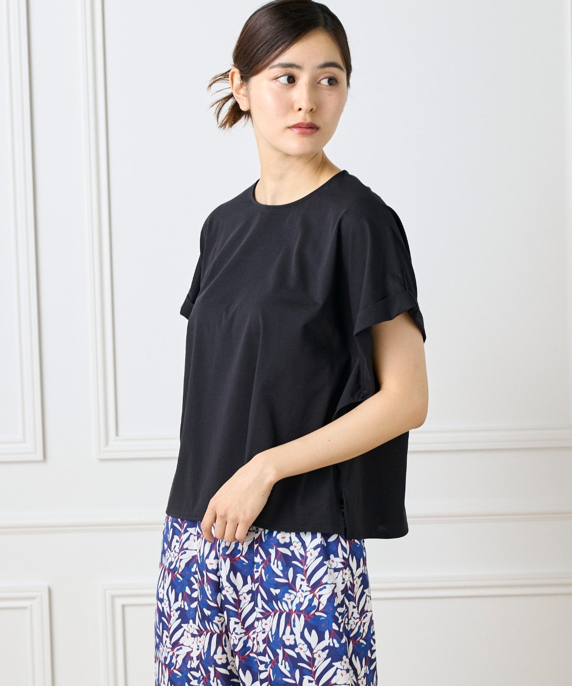 I.T.'S. international ボクシーカットソープルオーバー イッツインターナショナル トップス カットソー・Tシャツ ホワイト イエロー ブラック
