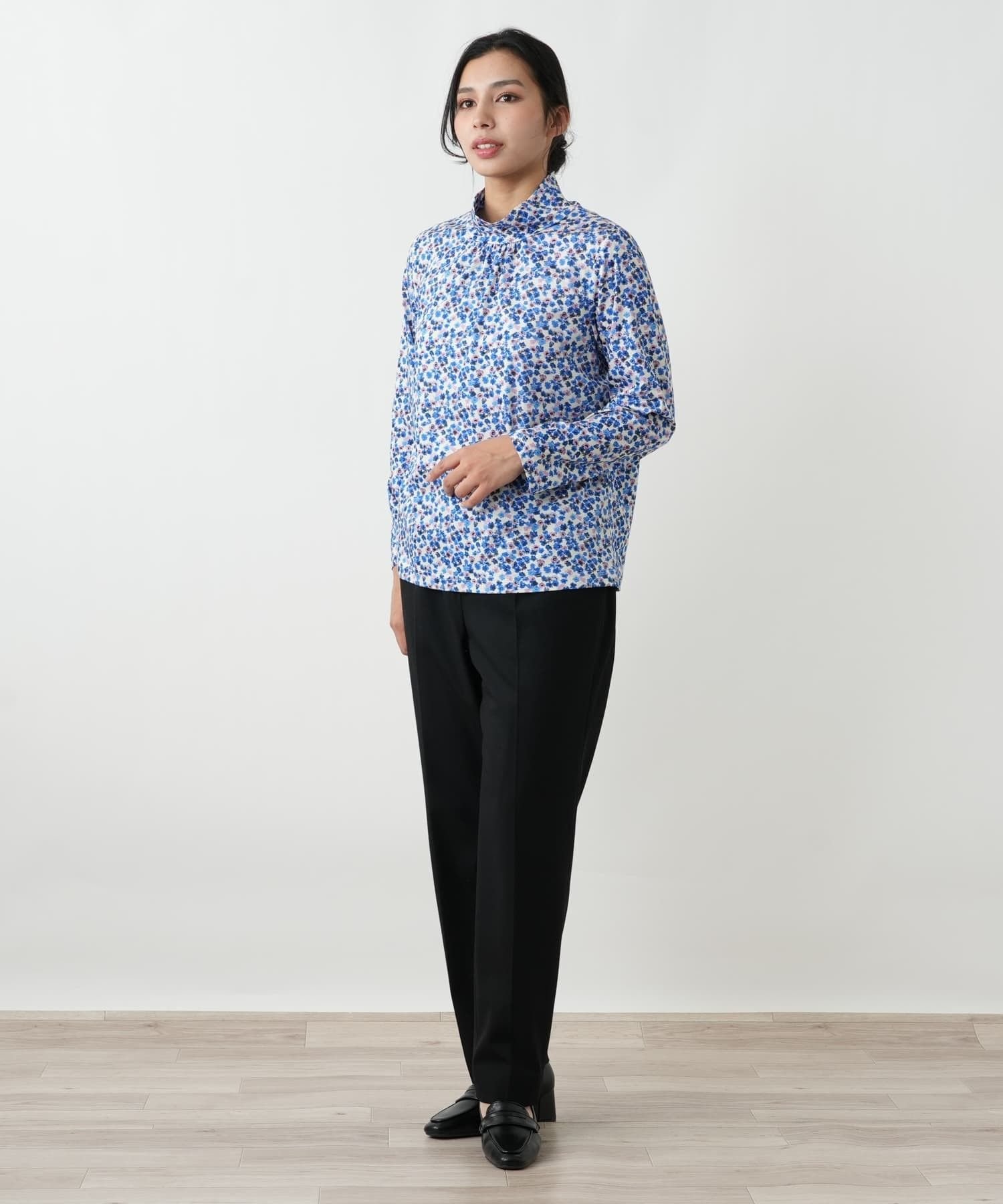 Leilian PLUS HOUSE ギャザーネックプリントカットソー レリアン プラスハウス トップス カットソー・Tシャツ