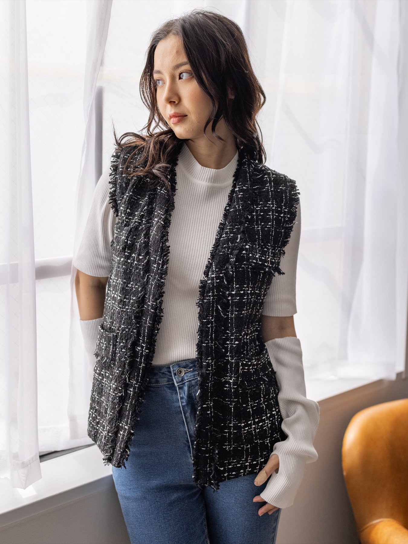 【SALE／30%OFF】clear ツイードショート丈ジレ【セット可】 クリア ジャケット・アウター その他のジャケット・アウター ブラック ホワイトのサムネイル