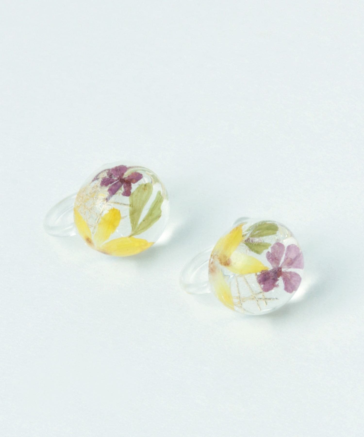 【SALE/30%OFF】daily CLIP 【daily CLIP】封入フィットイヤリング スタディオクリップ アクセサリー・腕時計 イヤリング・イヤーカフ イエロー ブルー グリーン