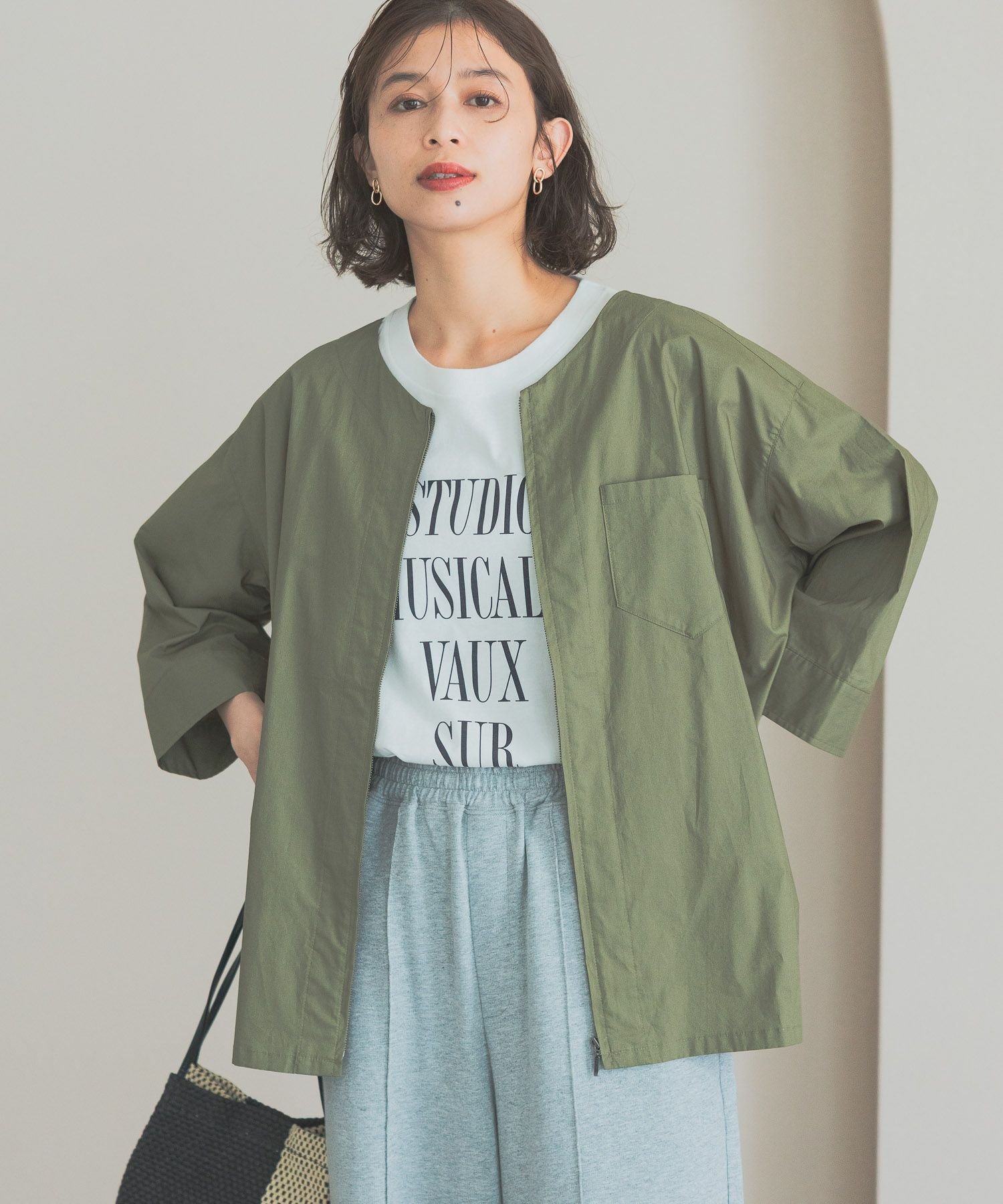 studio CLIP ノーカラーシャツブルゾン スタディオクリップ トップス シャツ・ブラウス カーキグリーン ブラック ベージュ【送料無料】のサムネイル