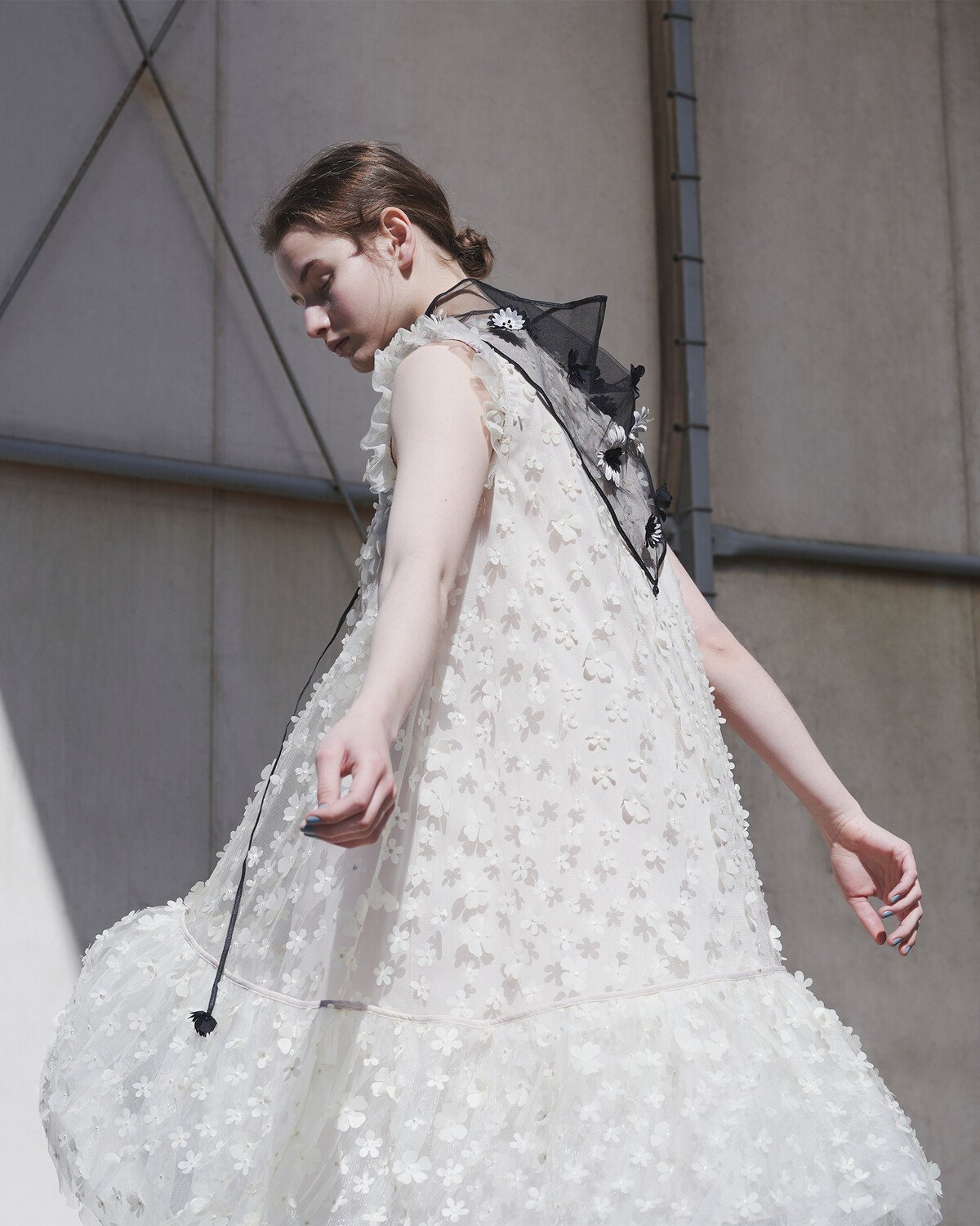 CAROLINA GLASER CAROLINA GLASER / フラワーワンピース セレモニー オケージョン 結婚式 カロリナ グレイサー ワンピース・ドレス その他のワンピース・ドレス ベージュ ブラック【送料無料】のサムネイル