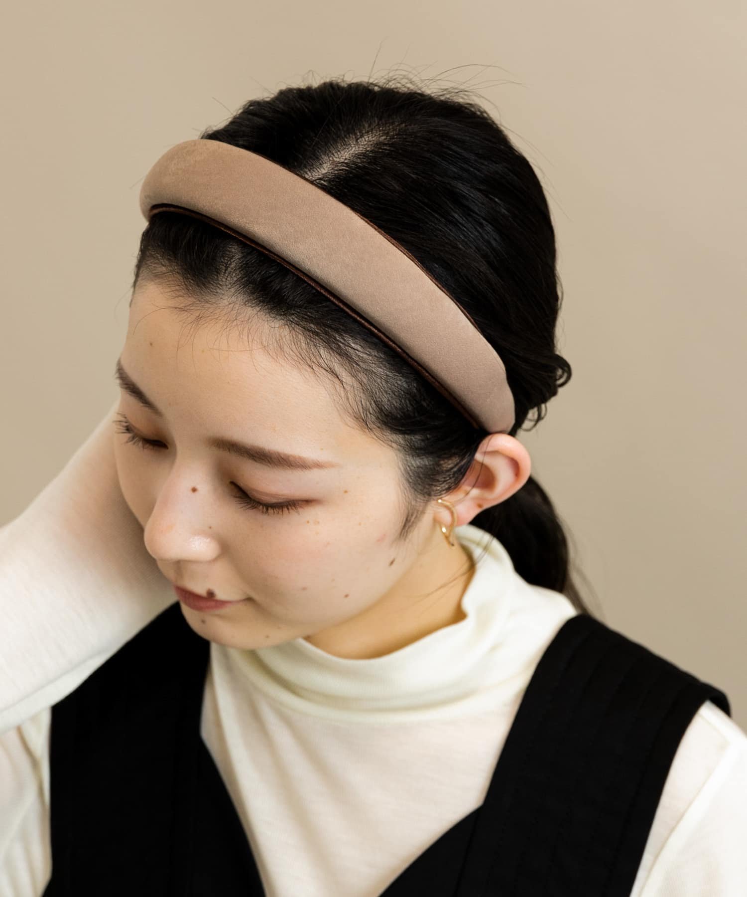 【SALE/60%OFF】SMELLY サテンプックリカチューシャ スメリー アクセサリー・腕時計 その他のアクセサリー・腕時計 ブラウン