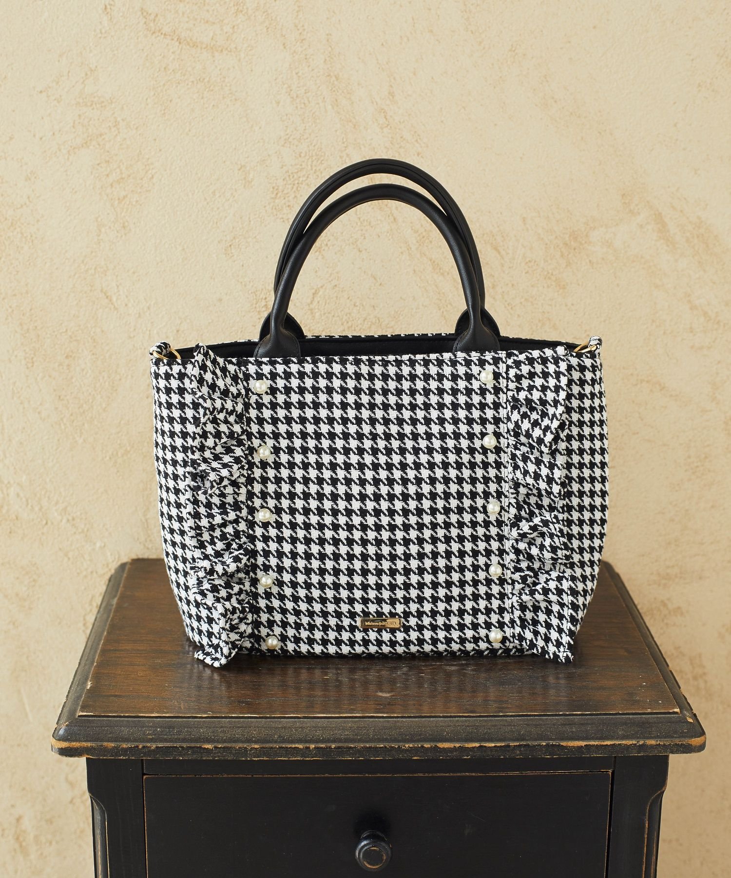 Maison de FLEUR 2Way千鳥柄フリルトートMバッグ メゾン ド フルール バッグ トートバッグ ブラック【送料無料】のサムネイル