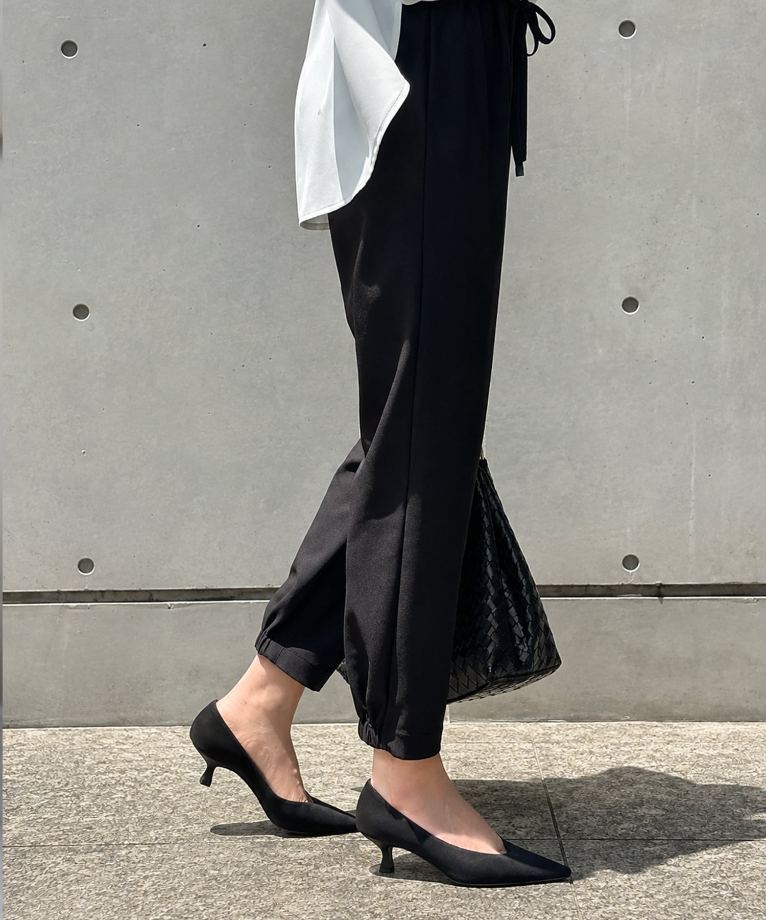 ストレッチジョガーパンツ スタイルドア パンツ その他のパンツ ベージュ ブラック
