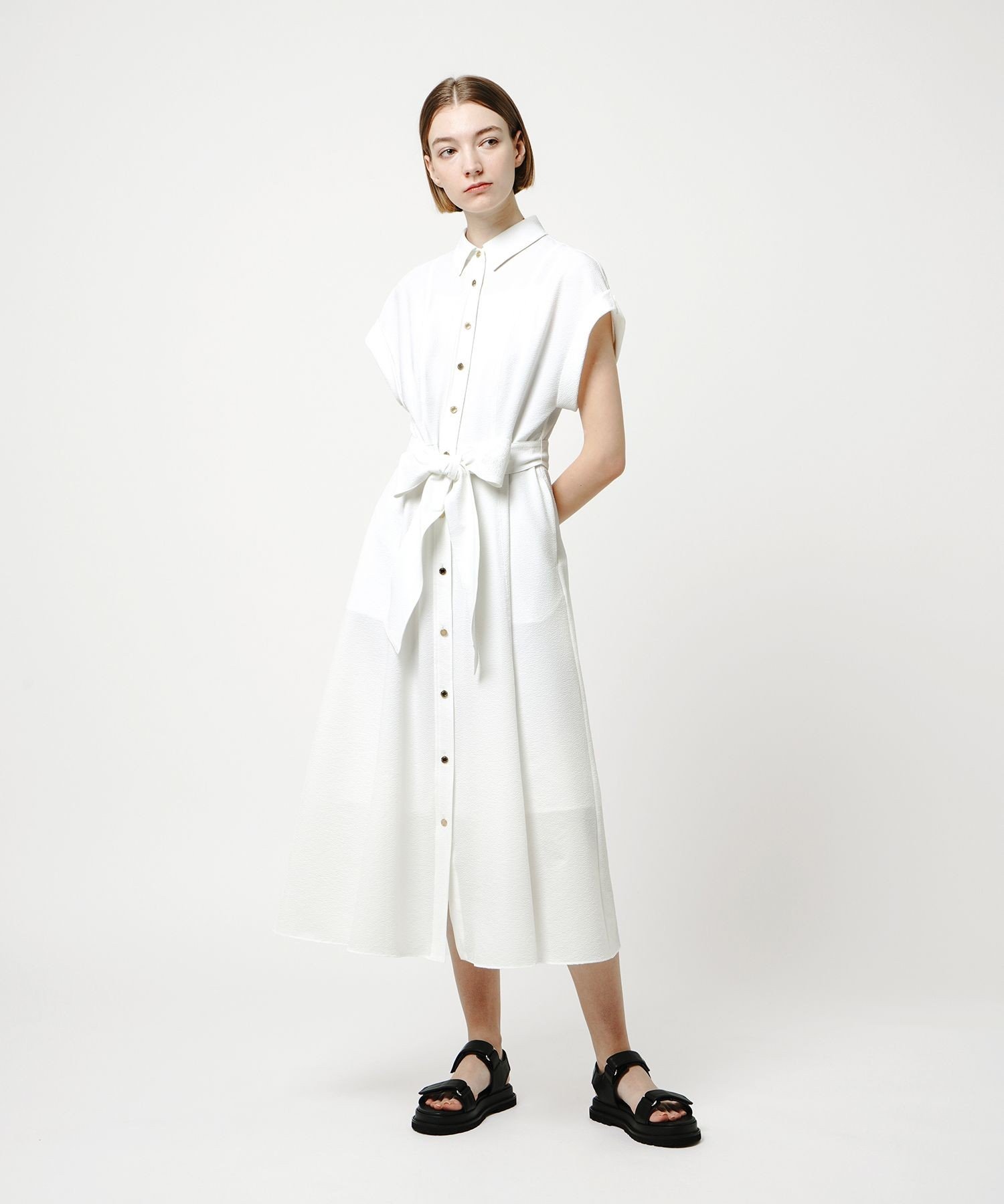 【SALE／50%OFF】LOULOU WILLOUGHBY 【LOULOU WILLOUGHBY】ライトサッカーシャツワンピース アルアバイル ワンピース・ドレス その他のワンピース・ドレス ブラック ホワイト【送料無料】のサムネイル