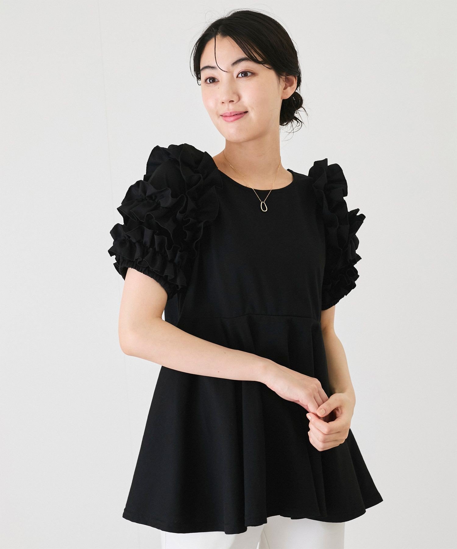 JAYRO 袖フリルTシャツ ジャイロ トップス カットソー・Tシャツ ブラック ホワイト