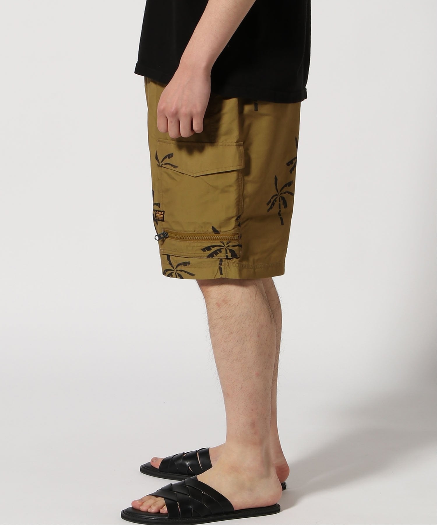 【公式ショップ】CARGO ALLOVER SWIM SHORTS/カーゴポケットツリープリントスイムショートパンツ/水陸両用/水着 ジースターロゥ パンツ カーゴパンツ ベージュ