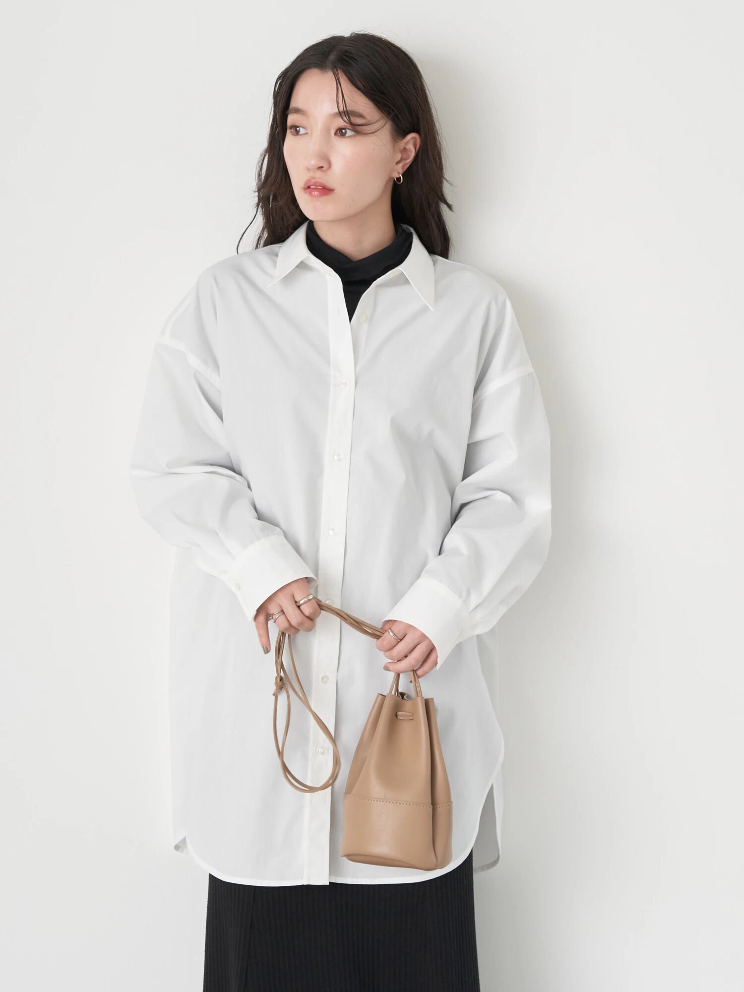 【SALE／63%OFF】earth music&ecology ボーイズライクシャツ アースミュージック&エコロジー トップス シャツ・ブラウス ホワイト ブラウン ブルーのサムネイル