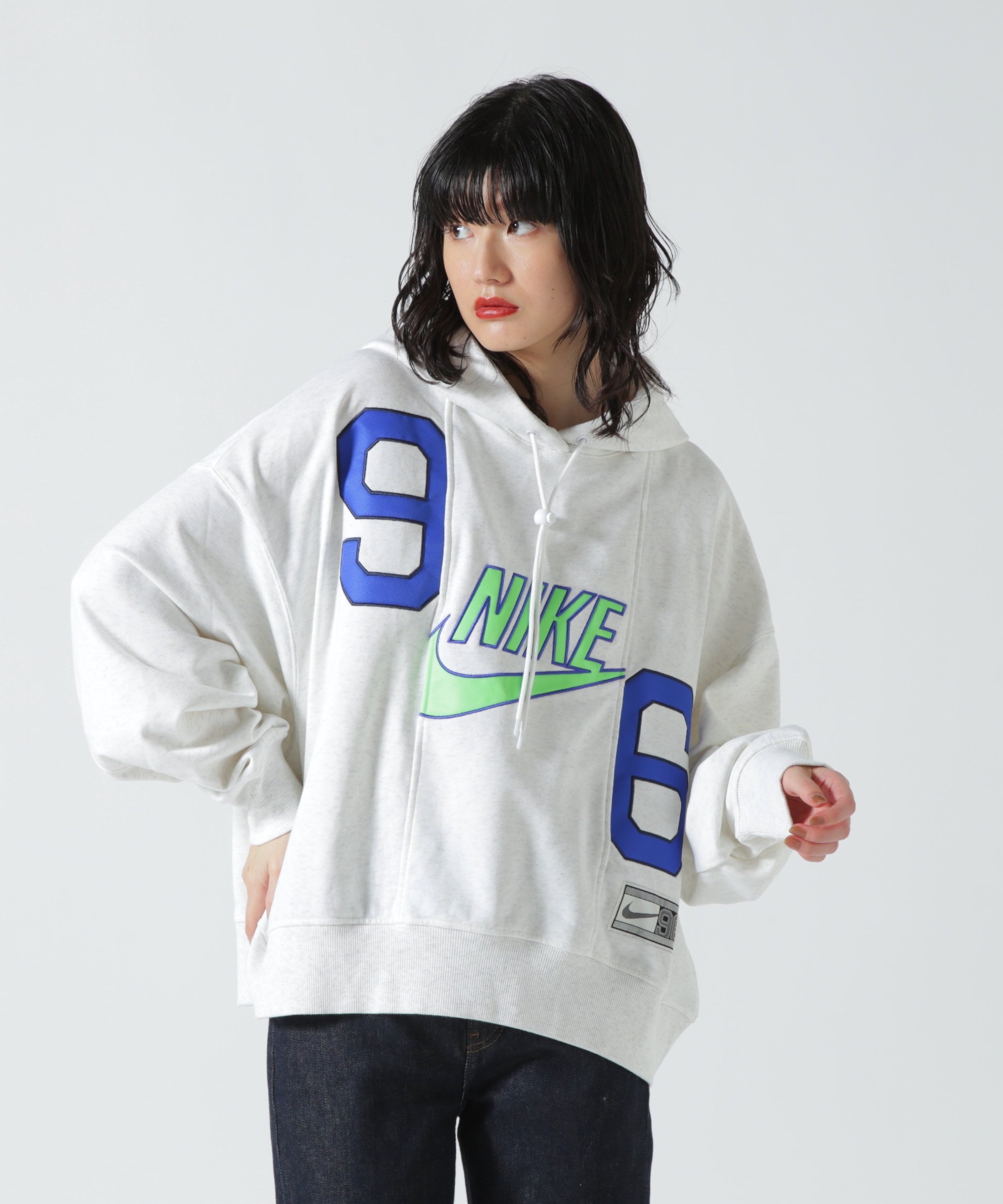 ROYAL FLASH NIKE /ナイキ/フーディ ナイキ スポーツウェア サーカ 96 ロイヤルフラッシュ トップス パーカー・フーディー グレー【送料無料】のサムネイル