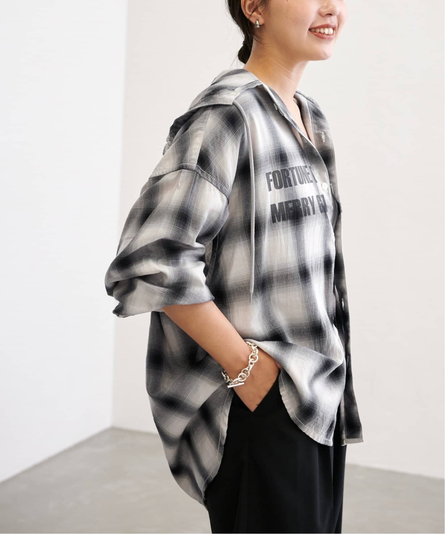 FRAMeWORK グラフィックプリントフードシャツ フレームワーク トップス シャツ・ブラウス【送料無料】のサムネイル