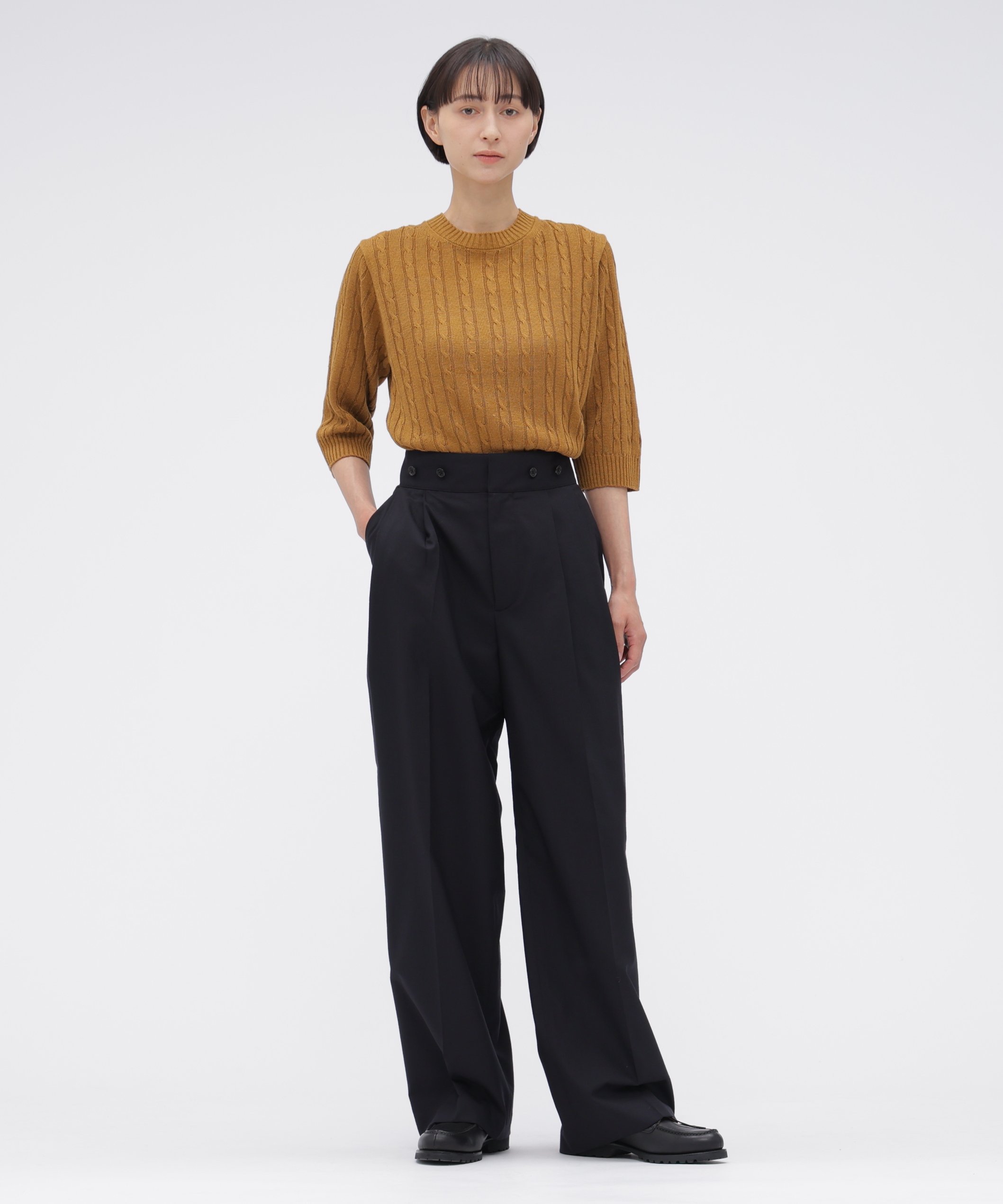 MARGARET HOWELL SUMMER WOOL TROUSERS マーガレット・ハウエル パンツ その他のパンツ ブラック