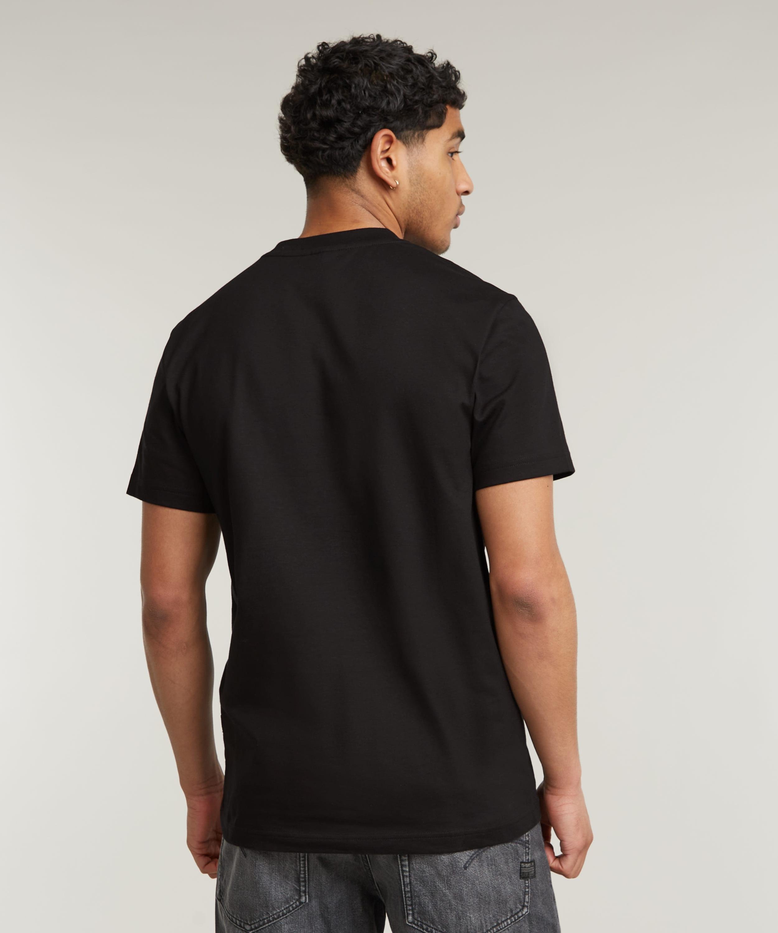 【公式ショップ】OSAKA T-SHIRT/フォトプリントロゴT/大阪 ジースターロゥ トップス カットソー・Tシャツ ブラック