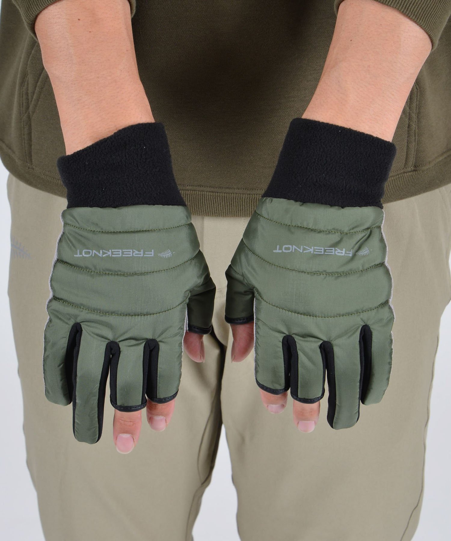 FREEKNOT SOLFIBER FOURON インシュレーショングローブ 3本カット フリーノット ファッション雑貨 手袋 グリーン ブラック【送料無料】