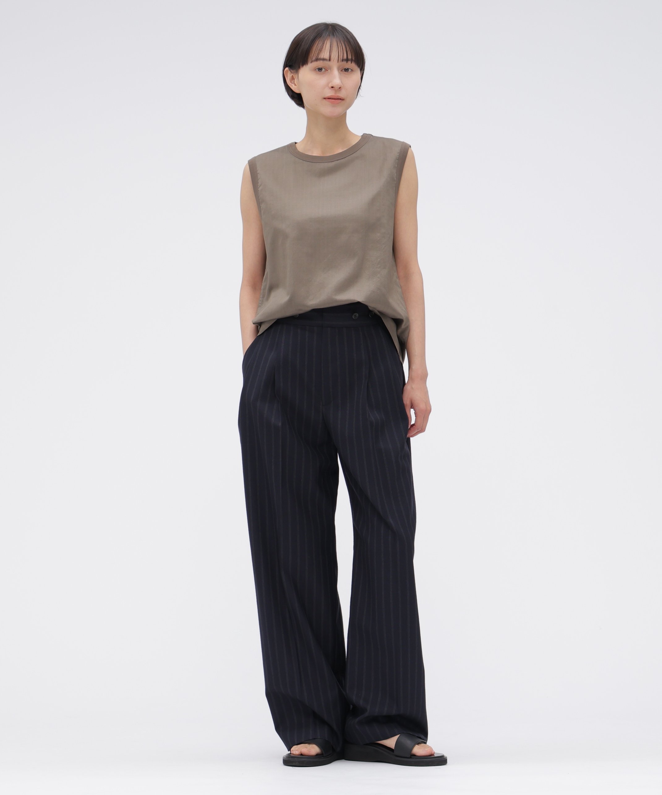 MARGARET HOWELL WIDE STRIPE WOOL TROUSERS マーガレット・ハウエル パンツ その他のパンツ ネイビー
