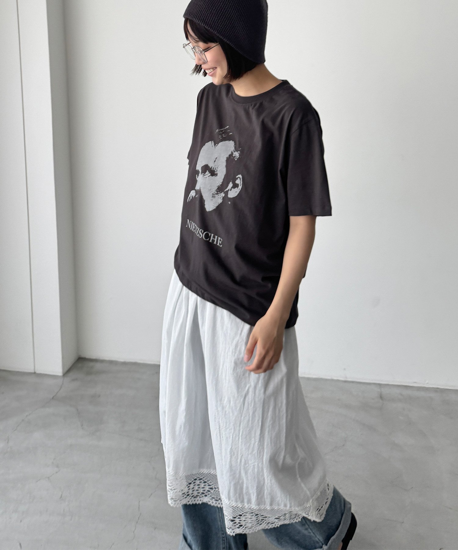 Lakey Park Lakey Park "NIETZSCHE"Tシャツ キャナルジーン トップス カットソー・Tシャツ グレー