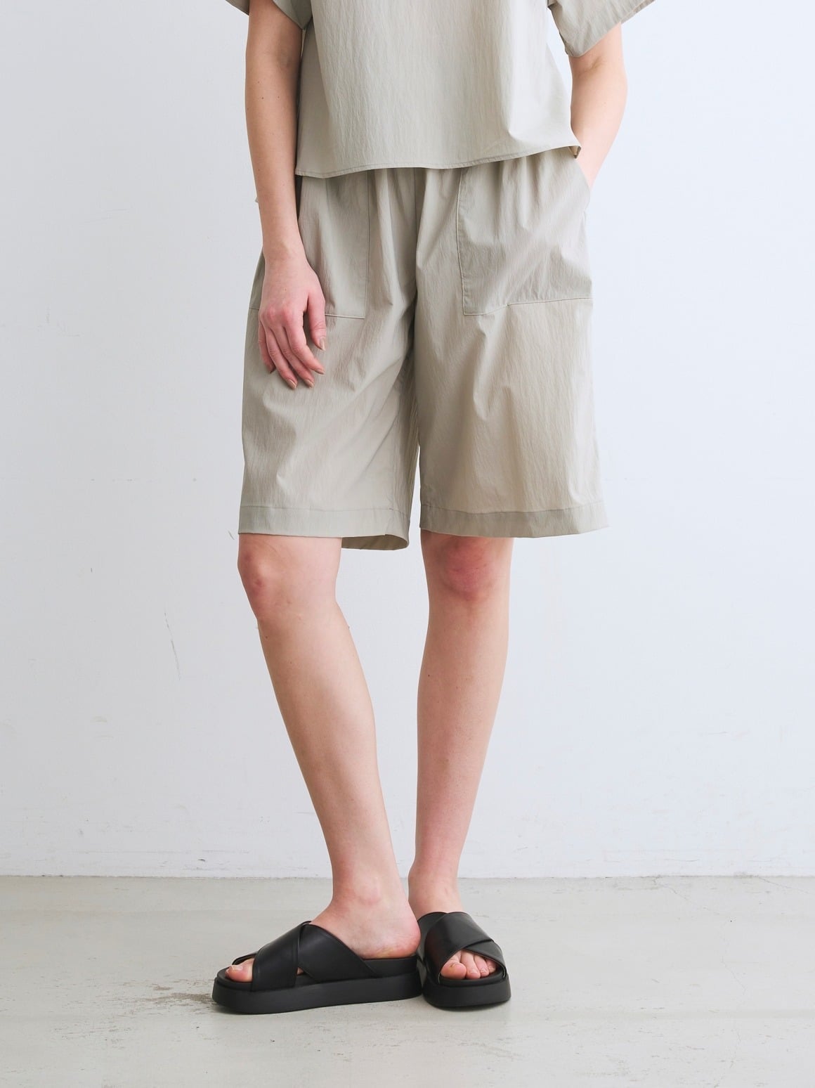 three dots Seaside line shorts スリードッツ パンツ その他のパンツ グレー ネイビー ブラック【送料無料】