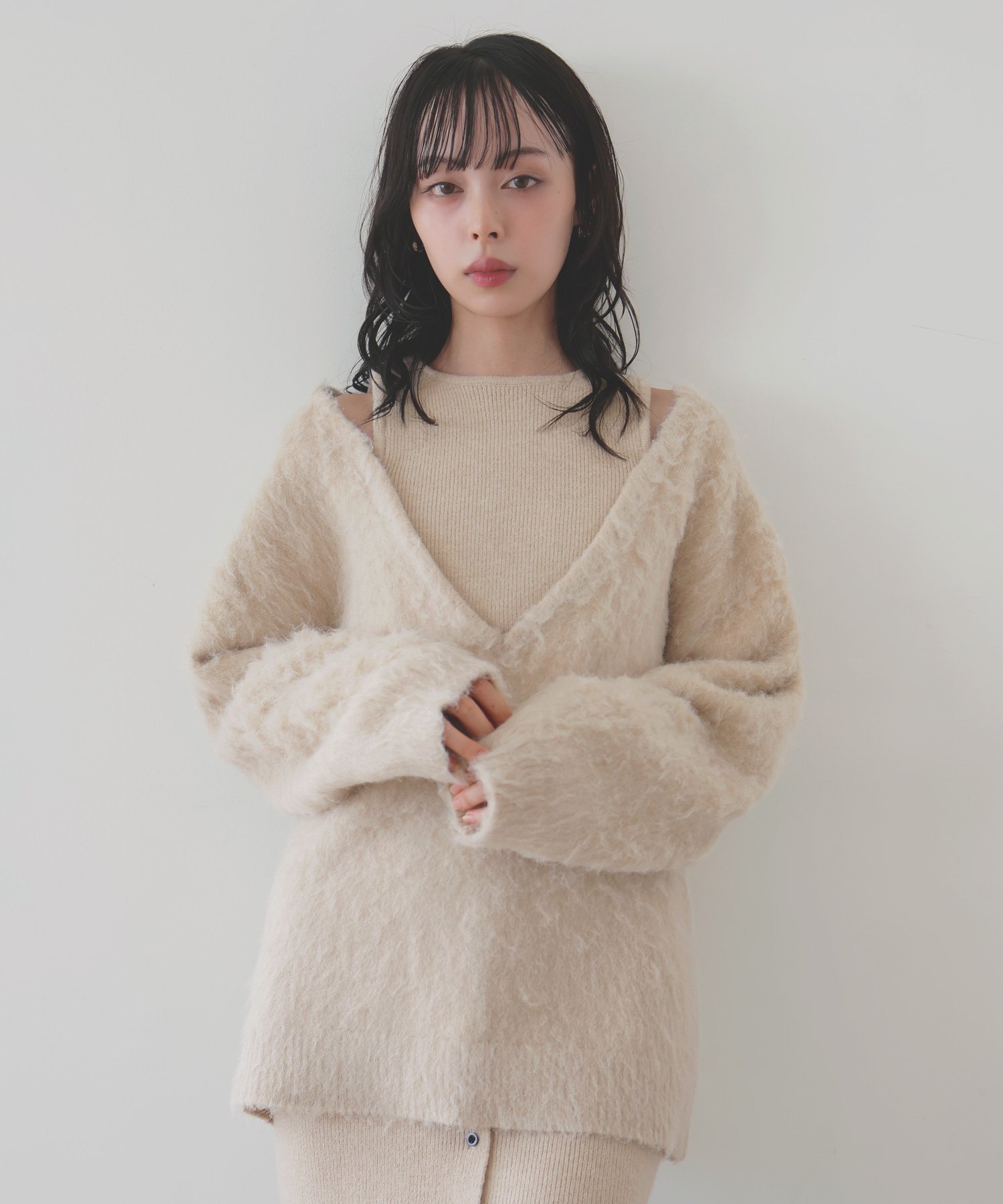 LIAN アンサンブル風Vネックニットプルオーバー リアン トップス ニット ホワイト ブラック グレー ブラウン【送料無料】