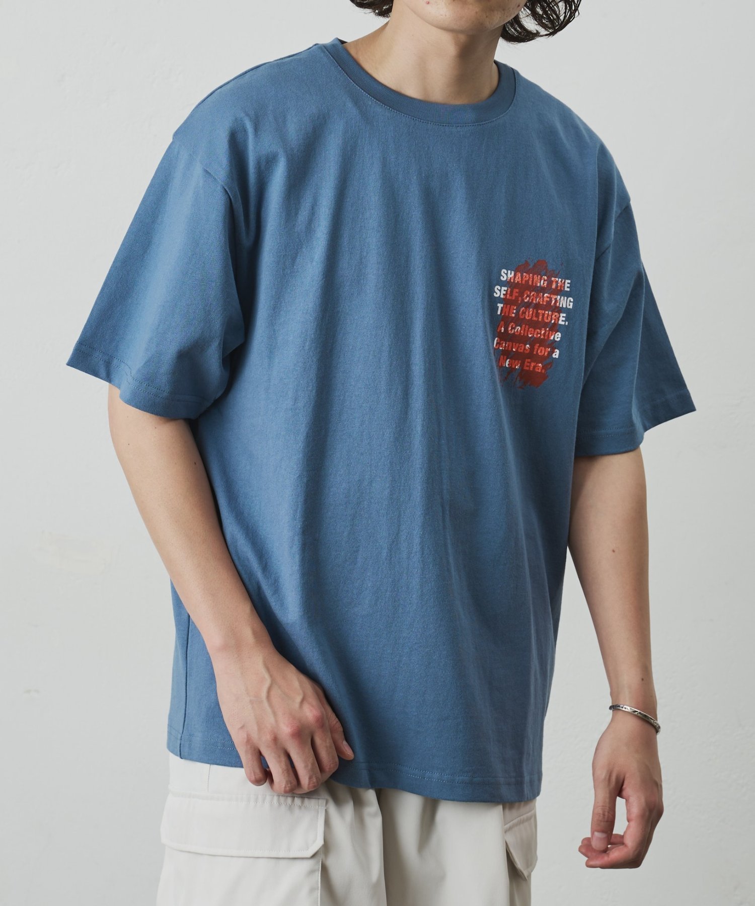 レイヤードアートバックプリントTシャツ コロニー トゥーワンスリーナイン トップス カットソー・Tシャツ ブルー ホワイト ブラック