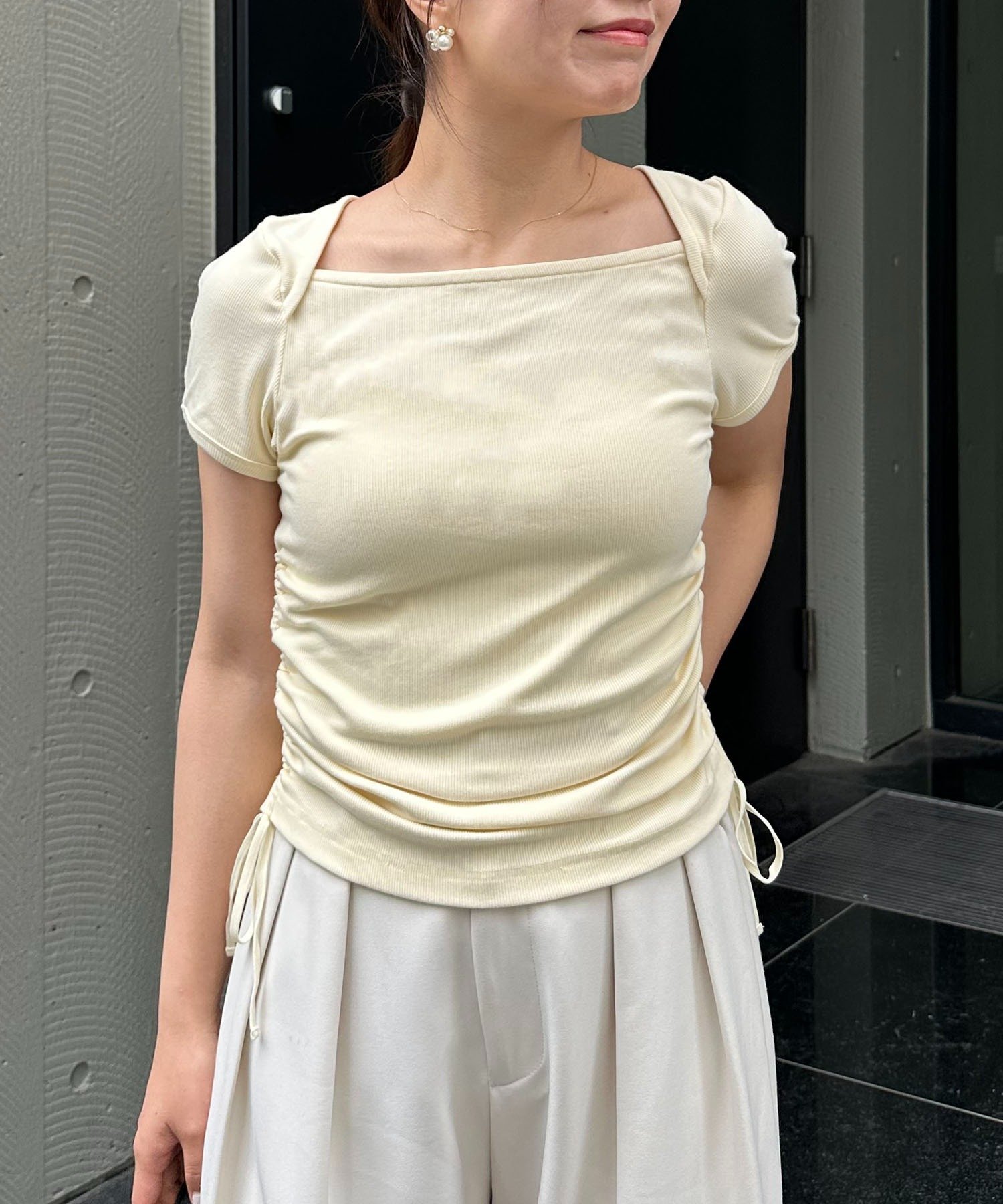 スクエアネックドロストT カプリシュ レマージュ トップス カットソー・Tシャツ イエロー ホワイト グレー ネイビー